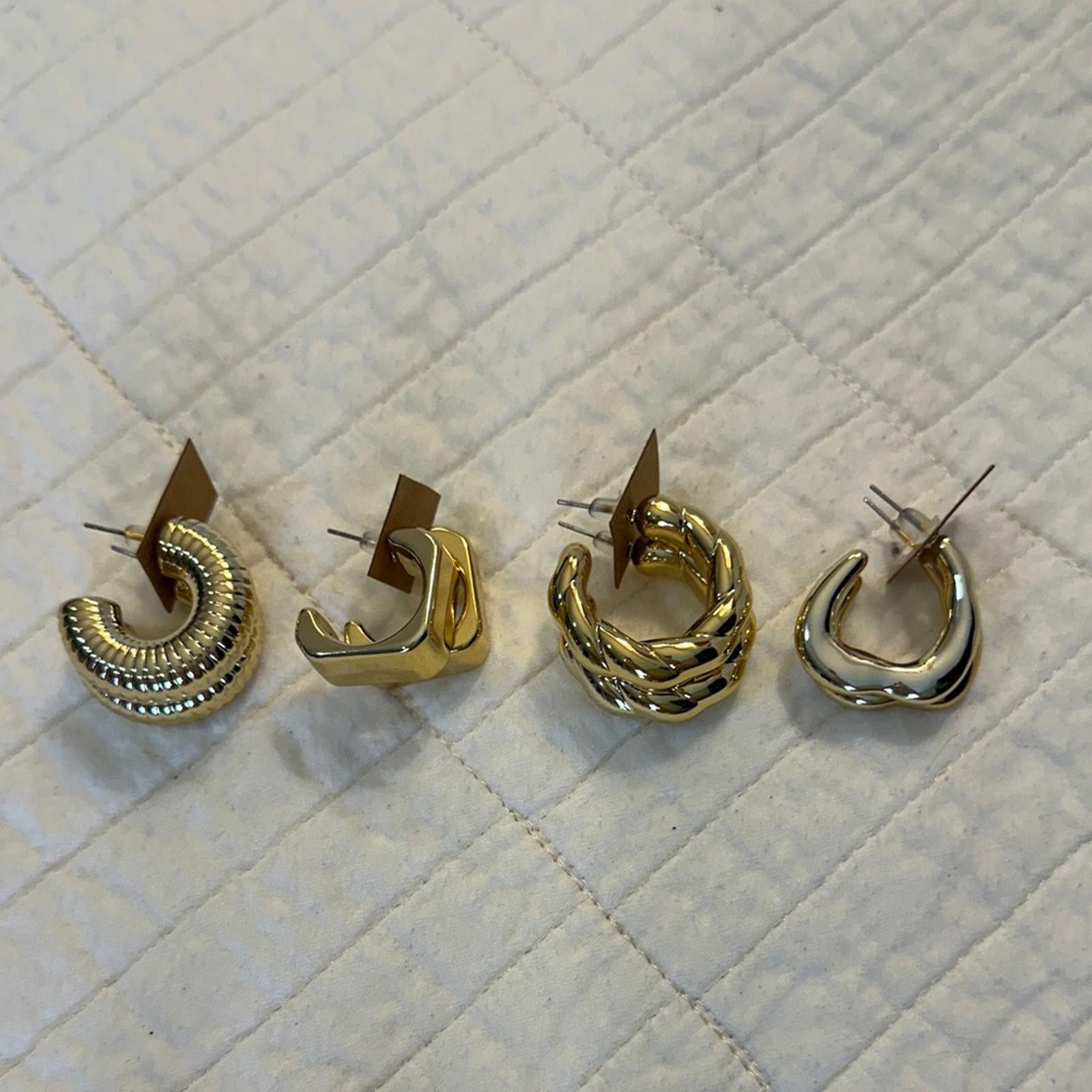 Other Chic Gold-Tone Textured Fashion Hoop Earrings Set of 5 Size ONE SIZE - 3 Thumbnail