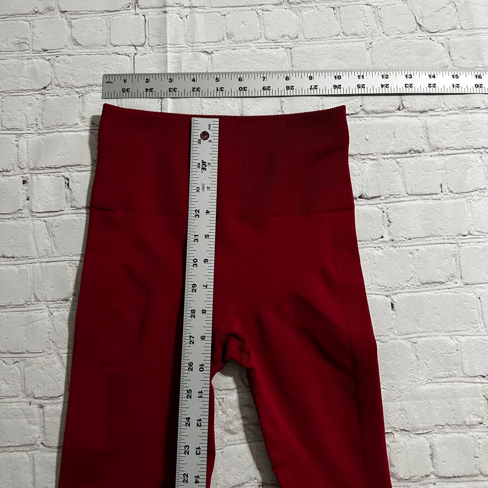 Lululemon lululemon leggings size 4 Size 27" / US 4 / IT 40 - 9 Thumbnail