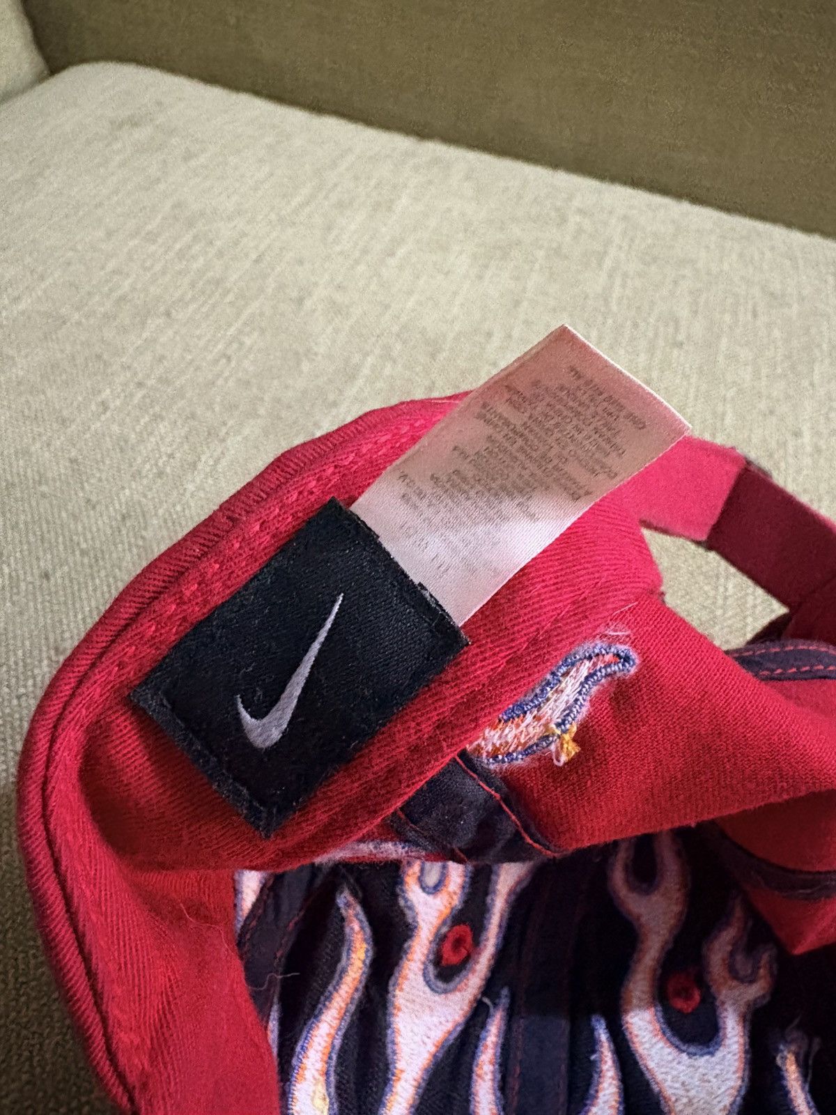 Vintage Nike vintage Y2K 2001 OG flame cap Size ONE SIZE - 4 Thumbnail