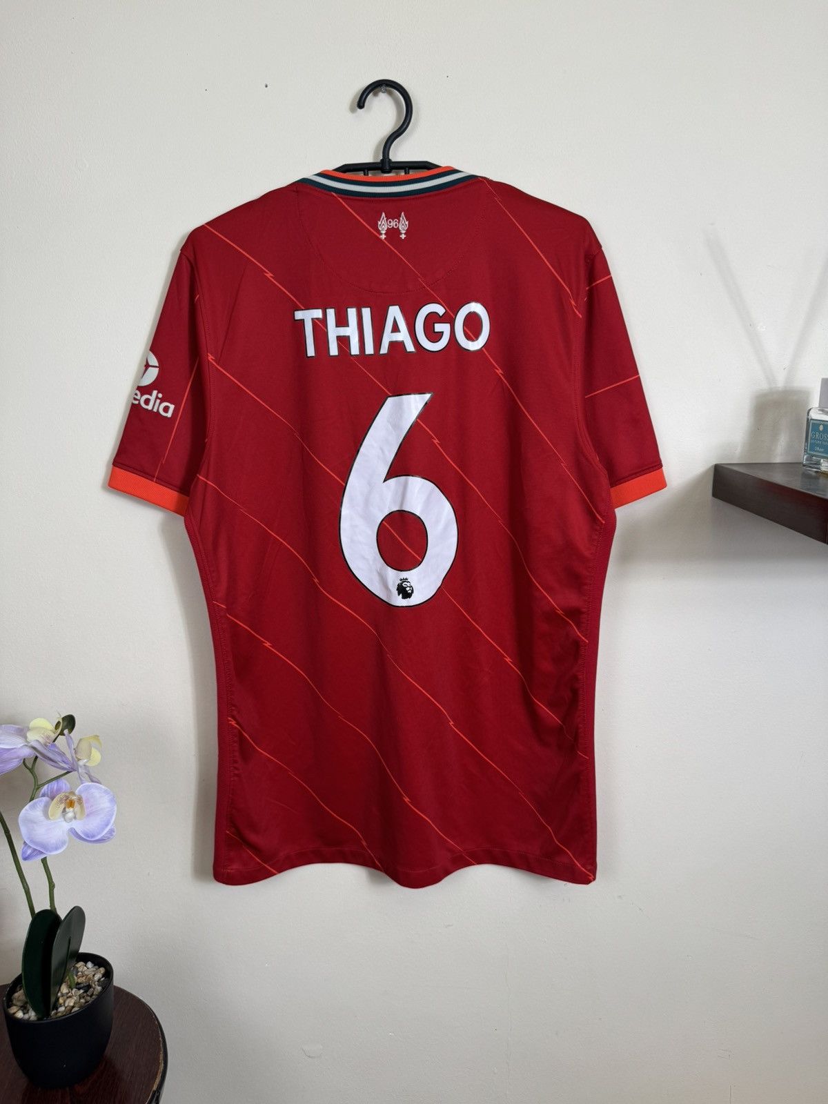 Nike Nike Liverpool Jersey 2021-22 #6 Thiago Home Kit Soccer L Size US L / EU 52-54 / 3 - 13 Thumbnail