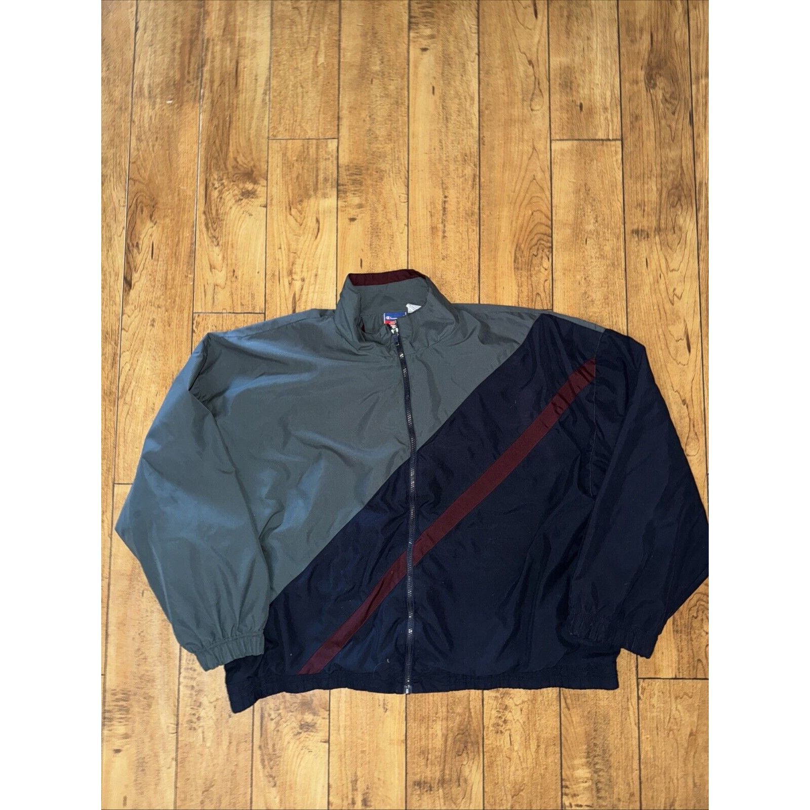 Champion × Vintage Vintage Champion Full Zip Collard Windbreaker XL 27x25 Size US XL / EU 56 / 4 - 1 Thumbnail