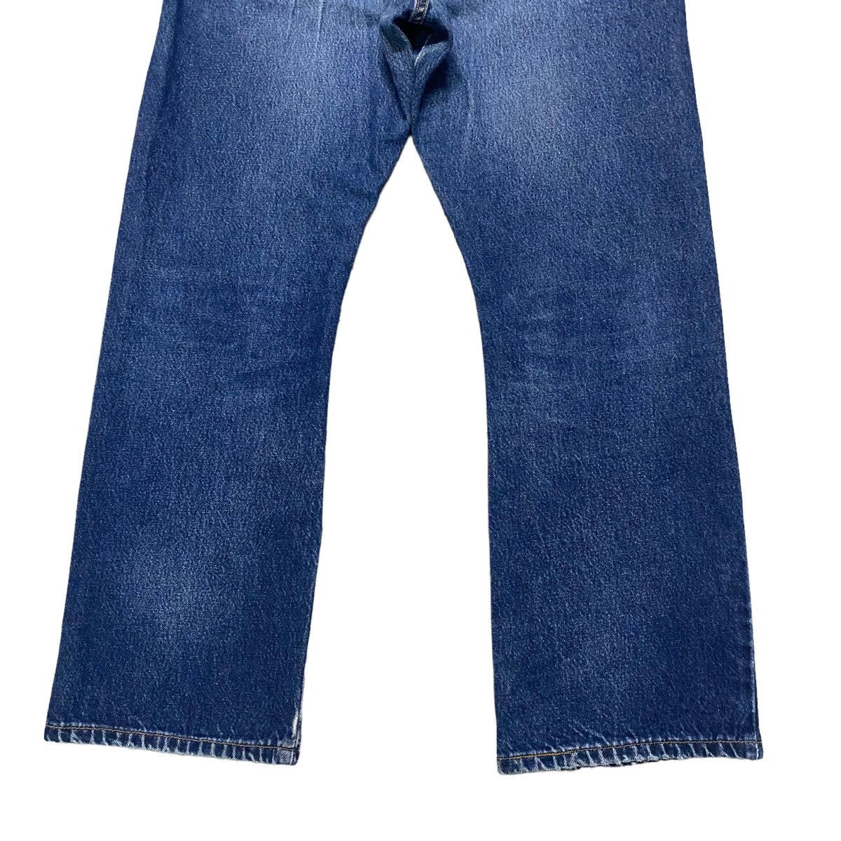 Levi's Vintage Levis 517 Bootcut Distressed Jeans Size US 34 / EU 50 - 14 Thumbnail