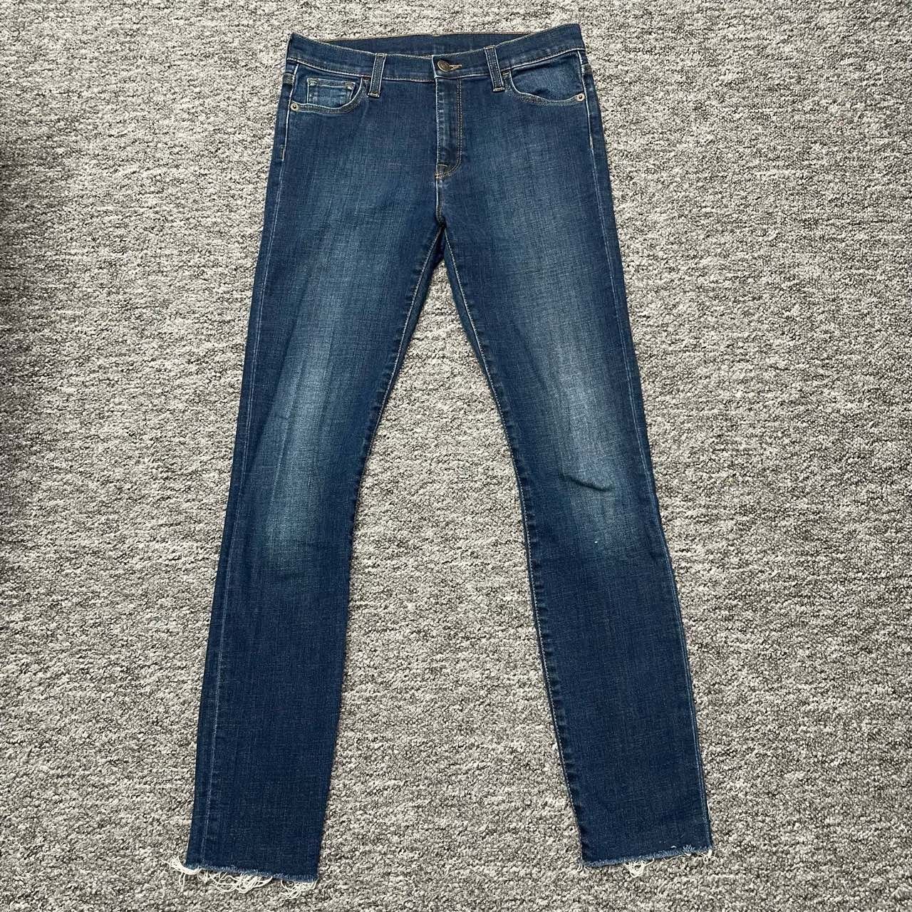 Gucci Gucci Embroidered Rose Women's Jeans Size 26" / US 2 / IT 38 - 1 Thumbnail