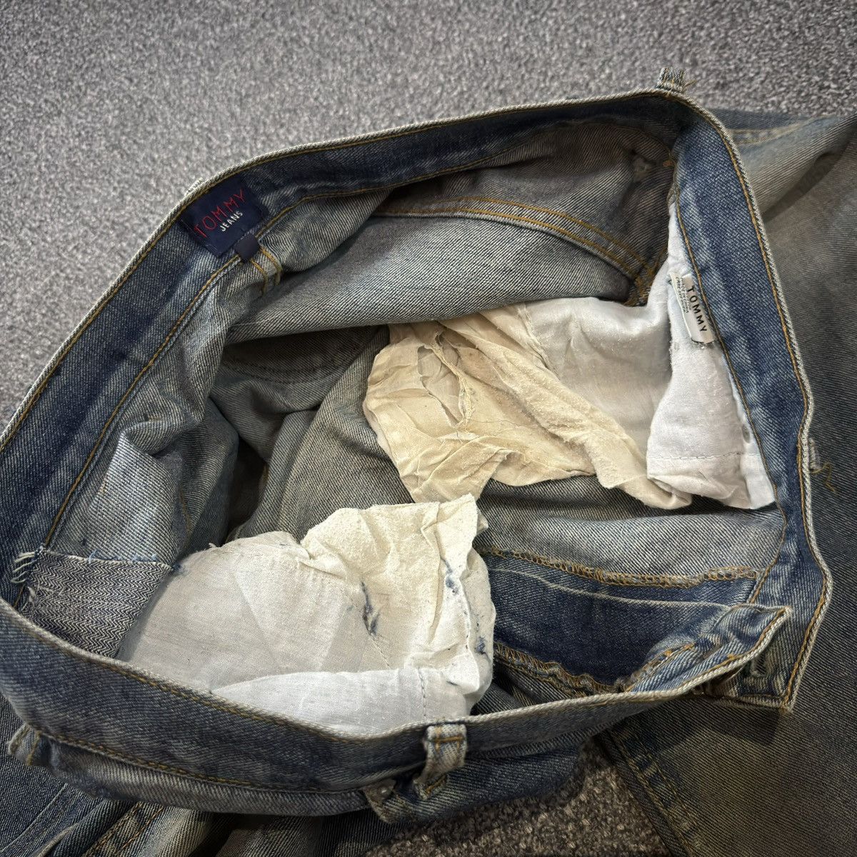 Hypebeast Distressed Baggy Tommy Jeans Vuja-De Balenciaga Style Size US 38 / EU 54 - 17 Thumbnail