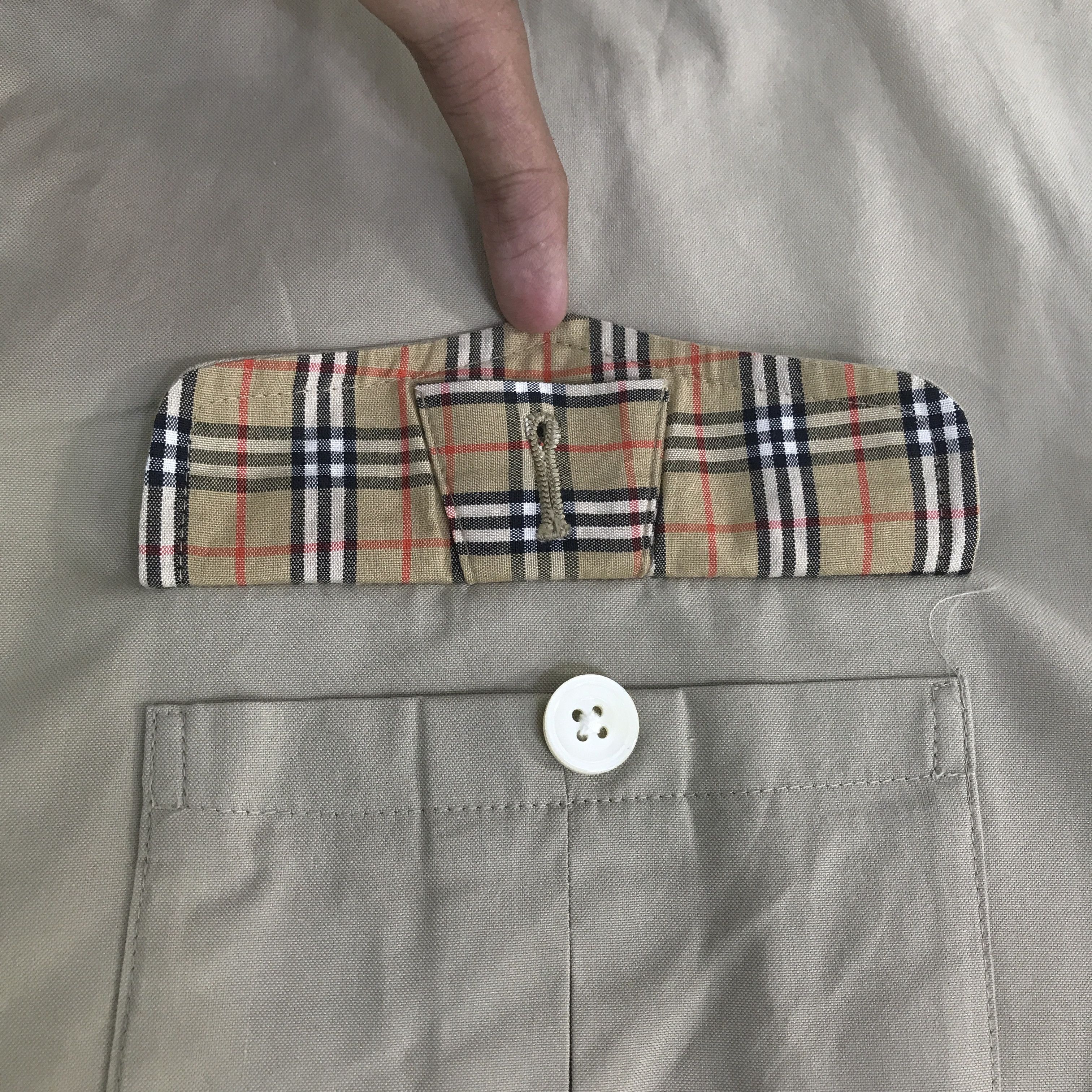 Burberry BURBERRY DESIGN WOMAN JACKET K128B7 Size US M / EU 48-50 / 2 - 11 Thumbnail