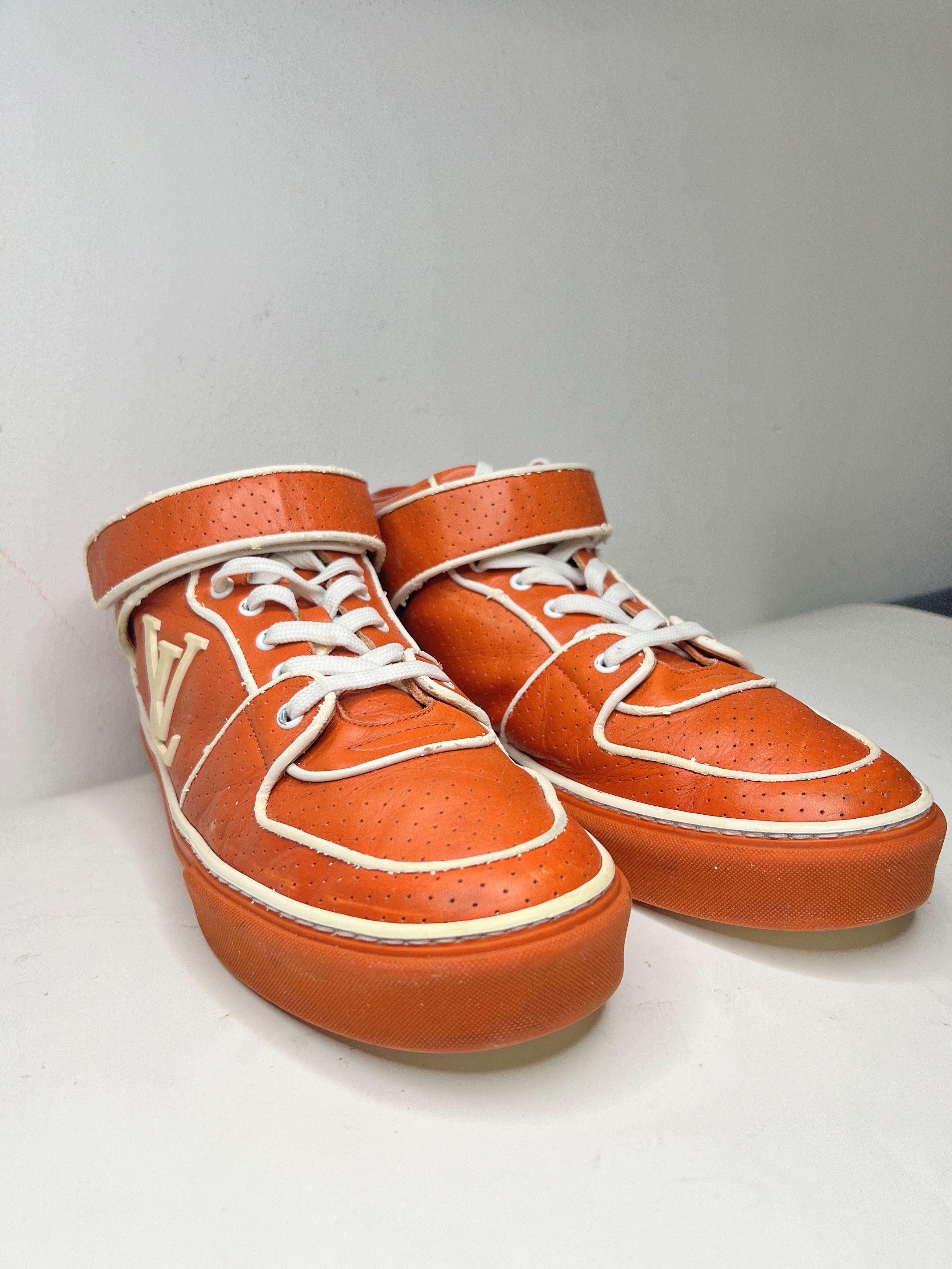 Louis Vuitton Louis Vuitton Strap Trainer Sneaker Size US 9 / EU 42 - 3 Thumbnail