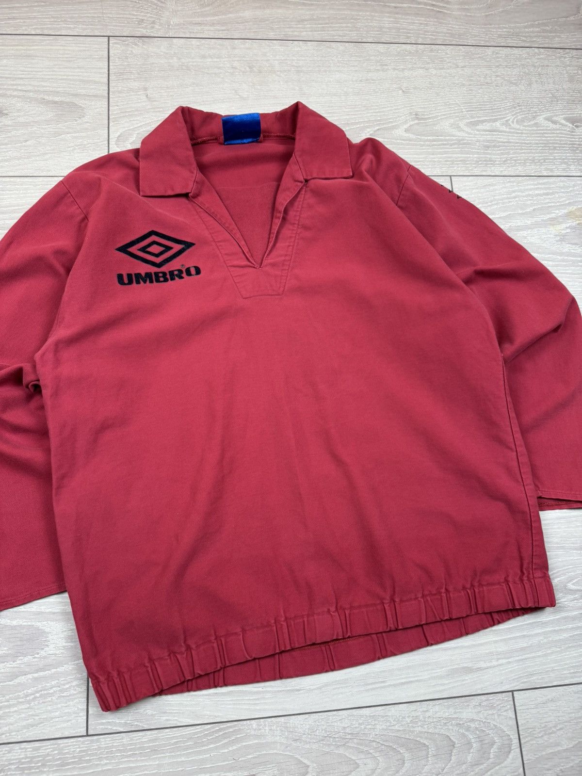 Umbro × Vintage Vintage Umbro ProTraining Sweatshirt Large Red 90s Football Size US M / EU 48-50 / 2 - 5 Thumbnail