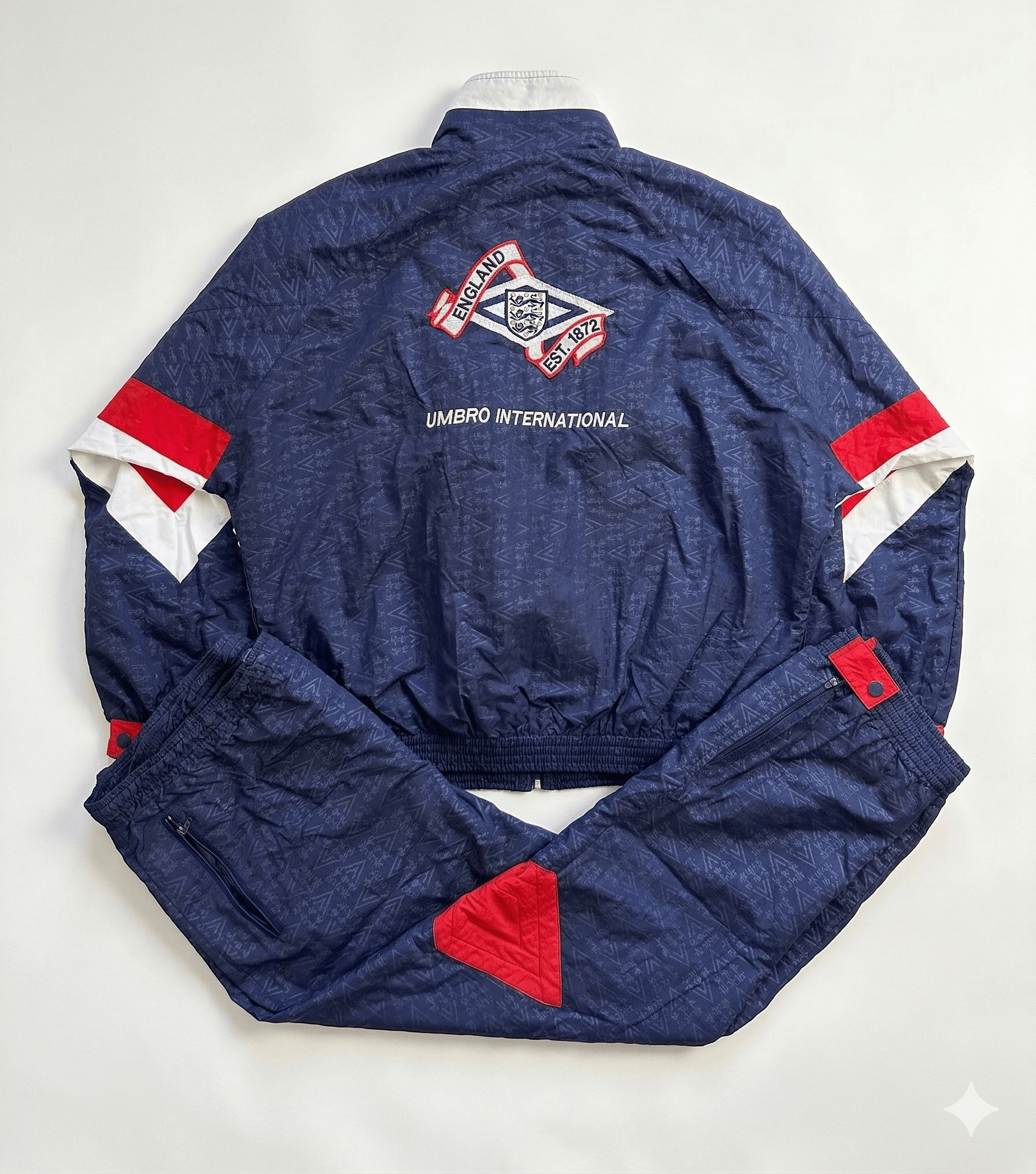 Umbro Umbro International 1992 vintage England big logo tracksuit Size US XL / EU 56 / 4 - 2 Thumbnail