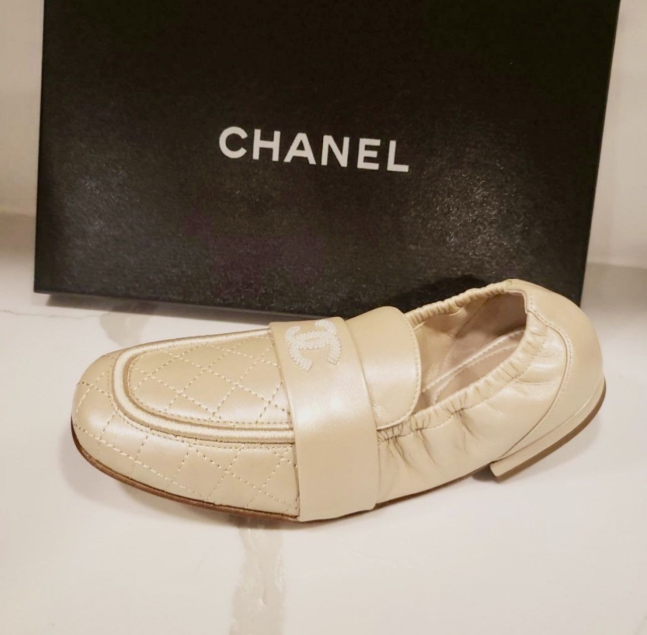 Chanel Chanel leather flats Size US 6 / IT 36 - 9 Thumbnail