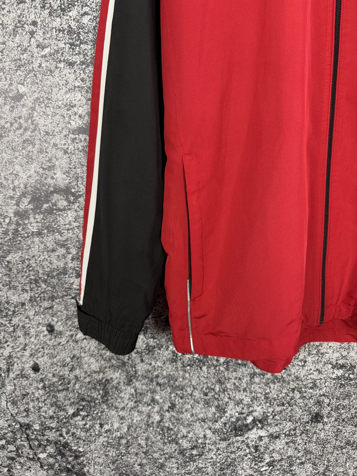 Umbro Umbro Full Zip Track Jacket Vintage Official Product Size M Size US M / EU 48-50 / 2 - 4 Thumbnail