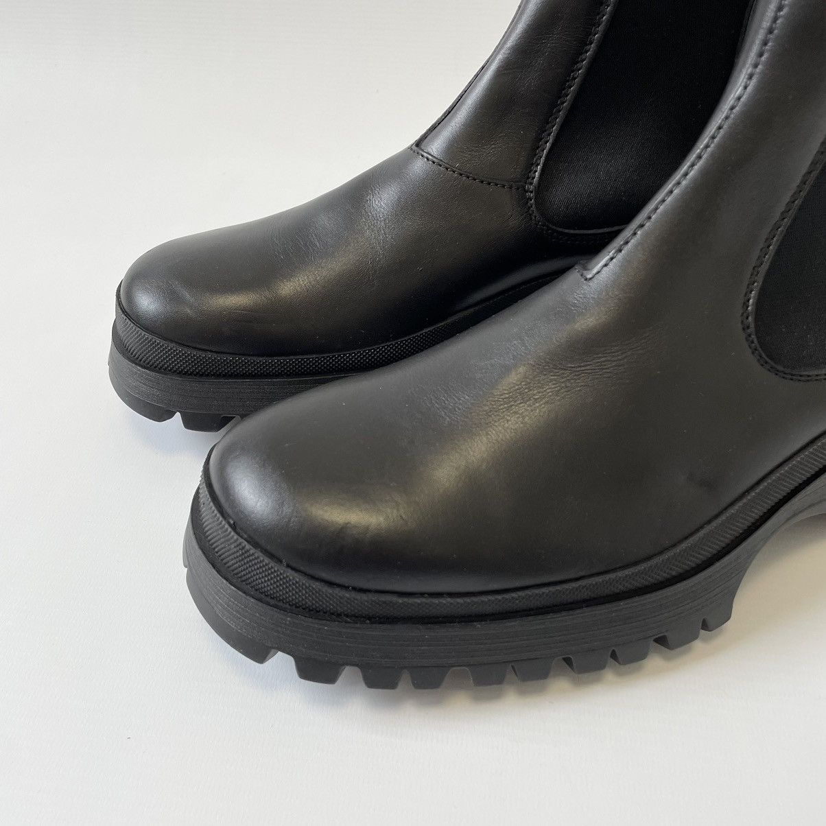 Prada 2000s OG Black Leather ‘Brixxen’ Boots Size US 8 / EU 41 - 8 Thumbnail