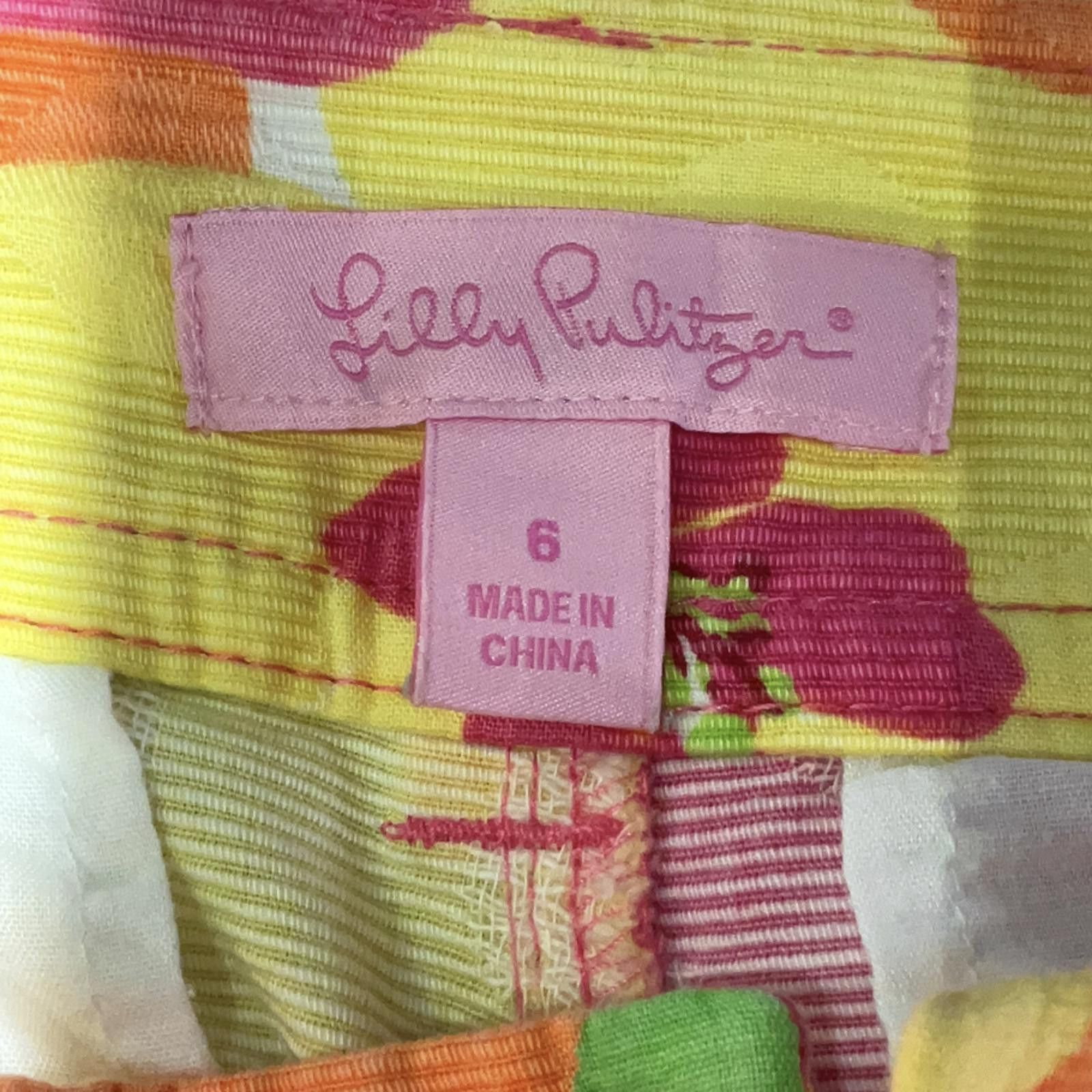Other Lilly Pulitzer Size 6 Floral Print Cotton Shorts Size 28" / US 6 / IT 42 - 3 Thumbnail