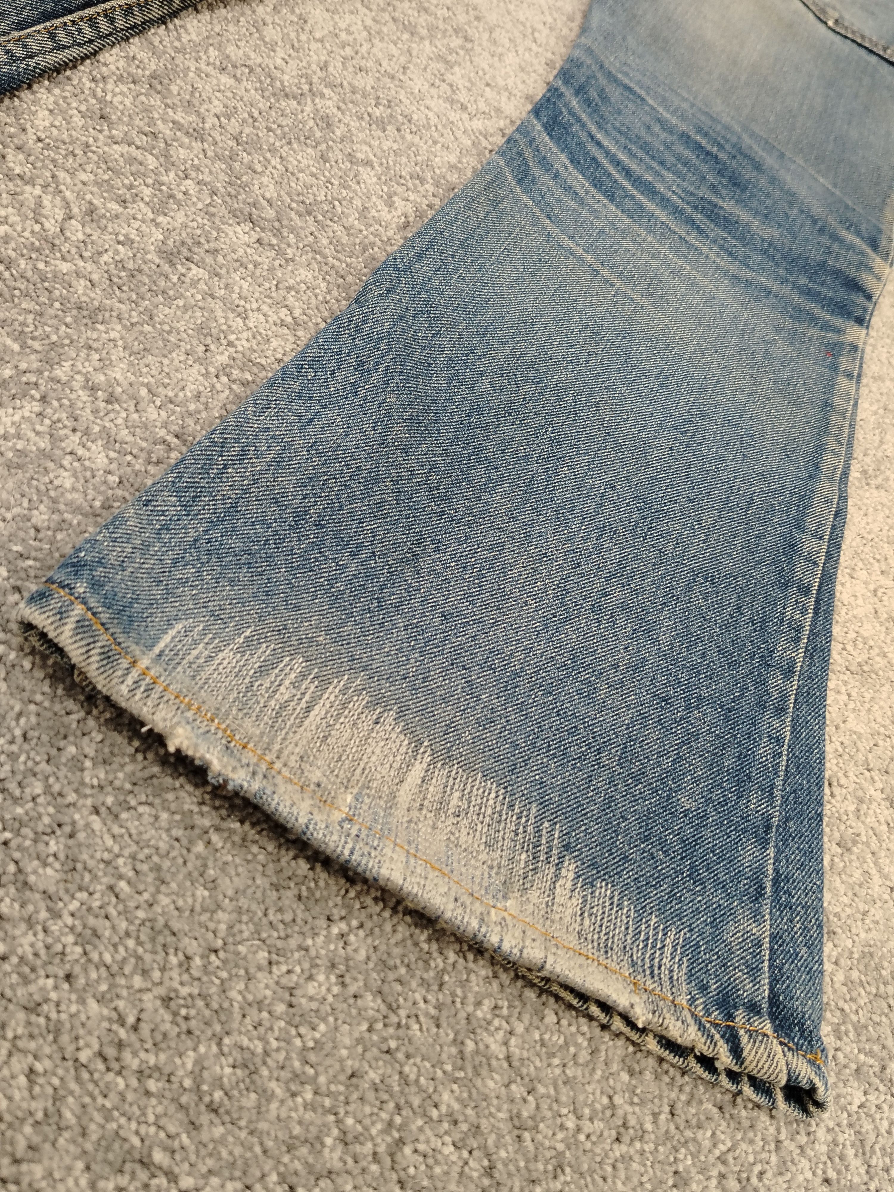 Levi's Levis 646 Jeans Flare Bell Bottom Vintage Size US 28 / EU 44 - 18 Thumbnail