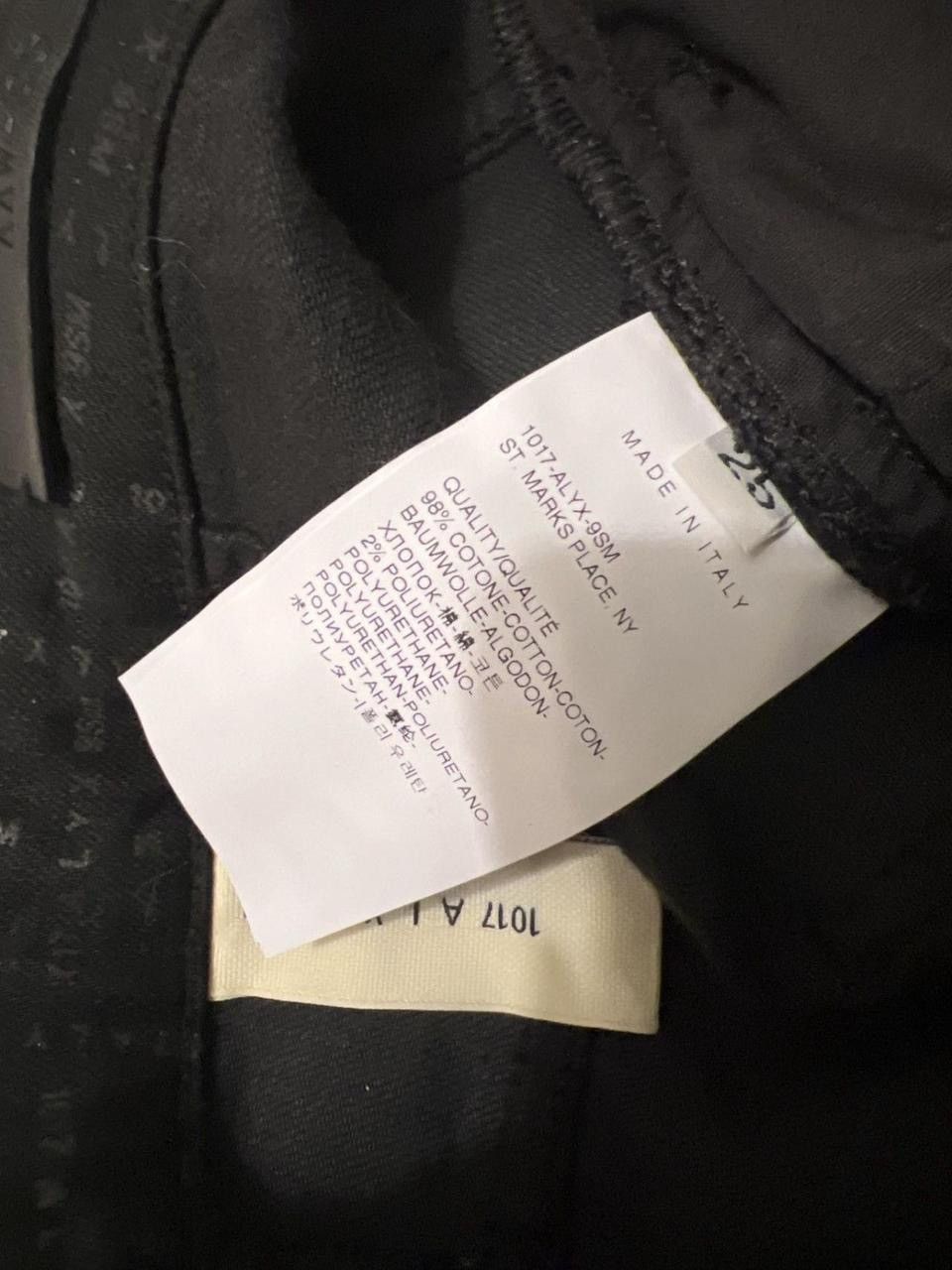 1017 ALYX 9SM 1017 ALYX 9SM black logo denim jeans Size 25" / US 0 / IT 36 - 8 Thumbnail