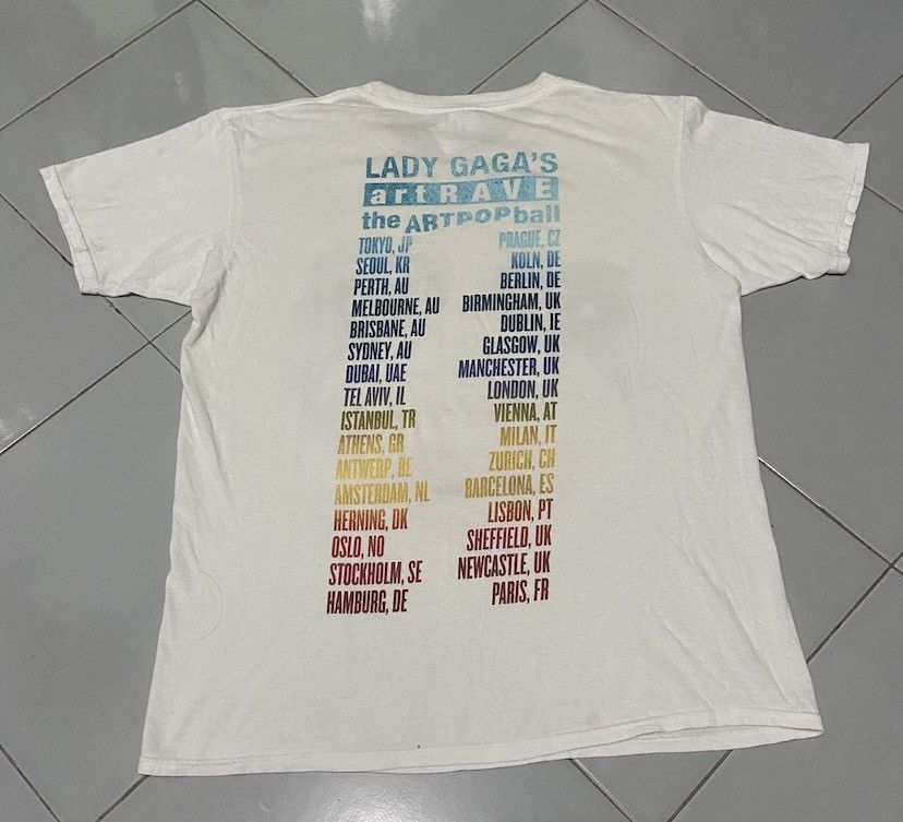 Band Tees × Vintage Vintage Lady Gaga Tour Tee Size US M / EU 48-50 / 2 - 9 Thumbnail