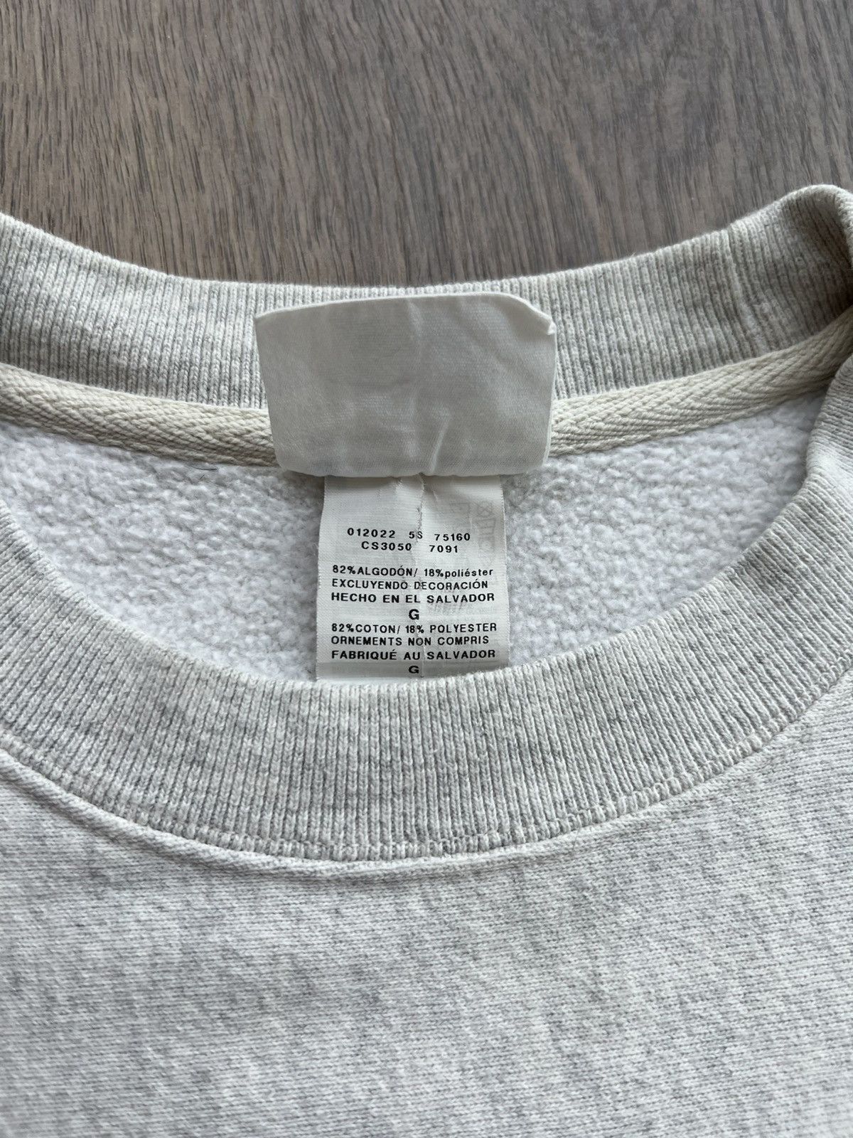 Champion × MoMA Champion x MoMA Grey Crewneck Large Size US L / EU 52-54 / 3 - 4 Thumbnail