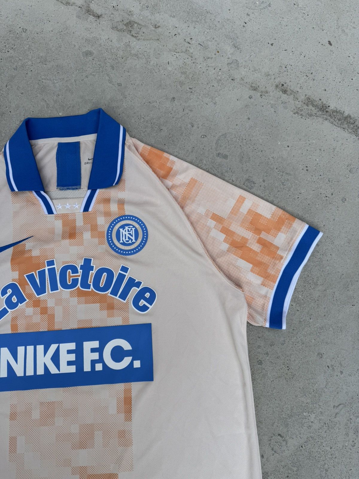 Nike LIMITED EDITION NIKE F.C JERSEY Size US XL / EU 56 / 4 - 5 Thumbnail
