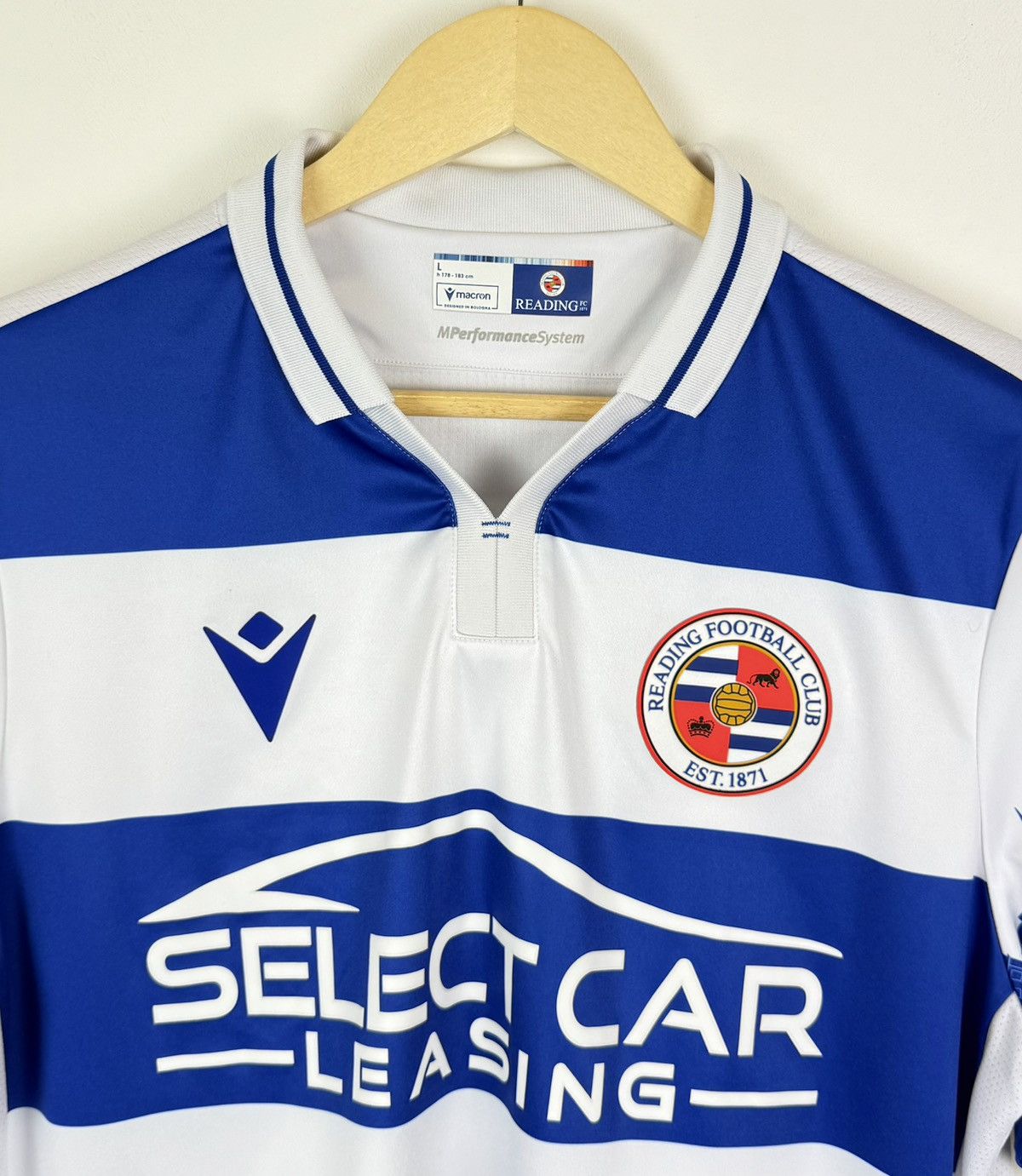 Macron Reading Football Club Home Soccer Jersey Football Shirt FC Size US L / EU 52-54 / 3 - 2 Thumbnail