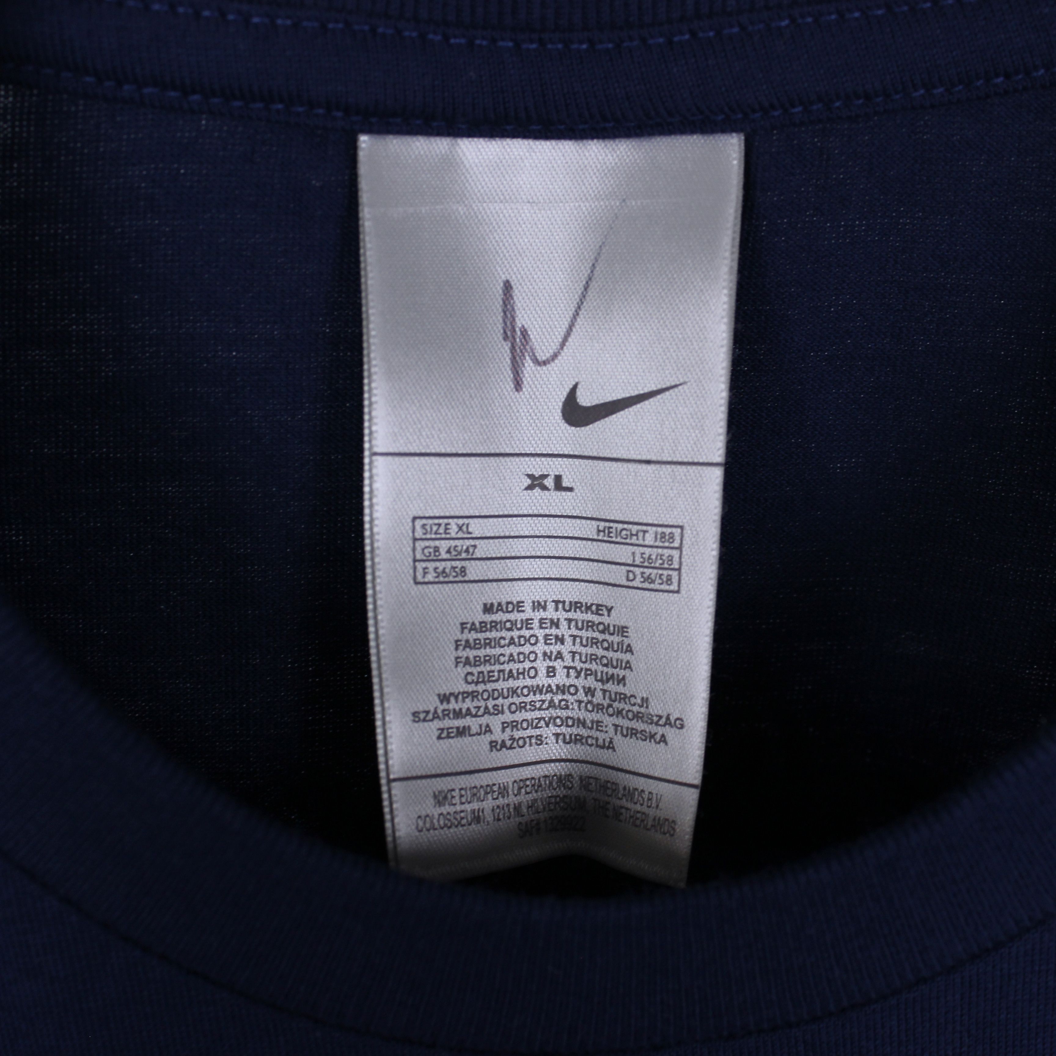 Nike Nike t shirt vintage short sleeve F.C barcelona club FCB Size US XL / EU 56 / 4 - 5 Thumbnail