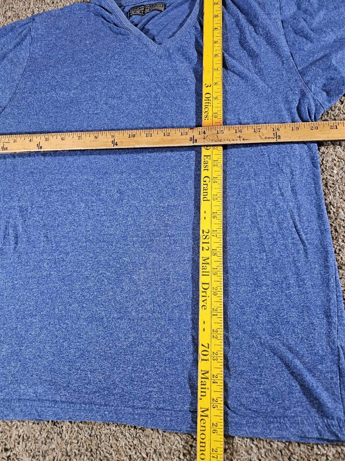 Counter Intelligence Counter Intelligence L Blue V-neck Shirt Size US L / EU 52-54 / 3 - 4 Thumbnail