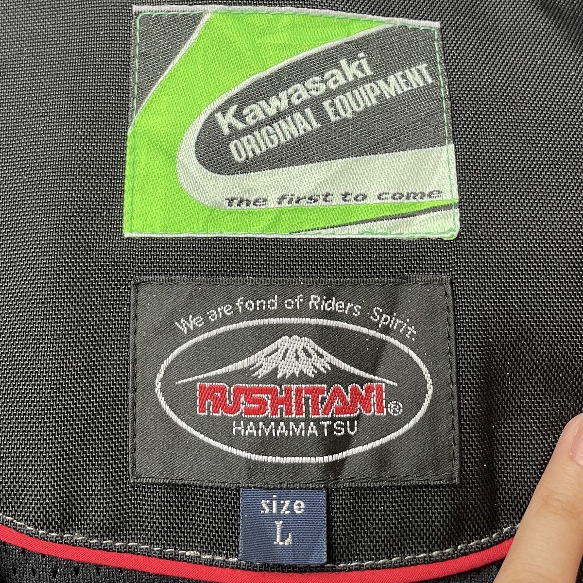 Vintage Vintage Brand Kushitani Kawasaki Bikers Jacket 1990s Size US L / EU 52-54 / 3 - 10 Thumbnail