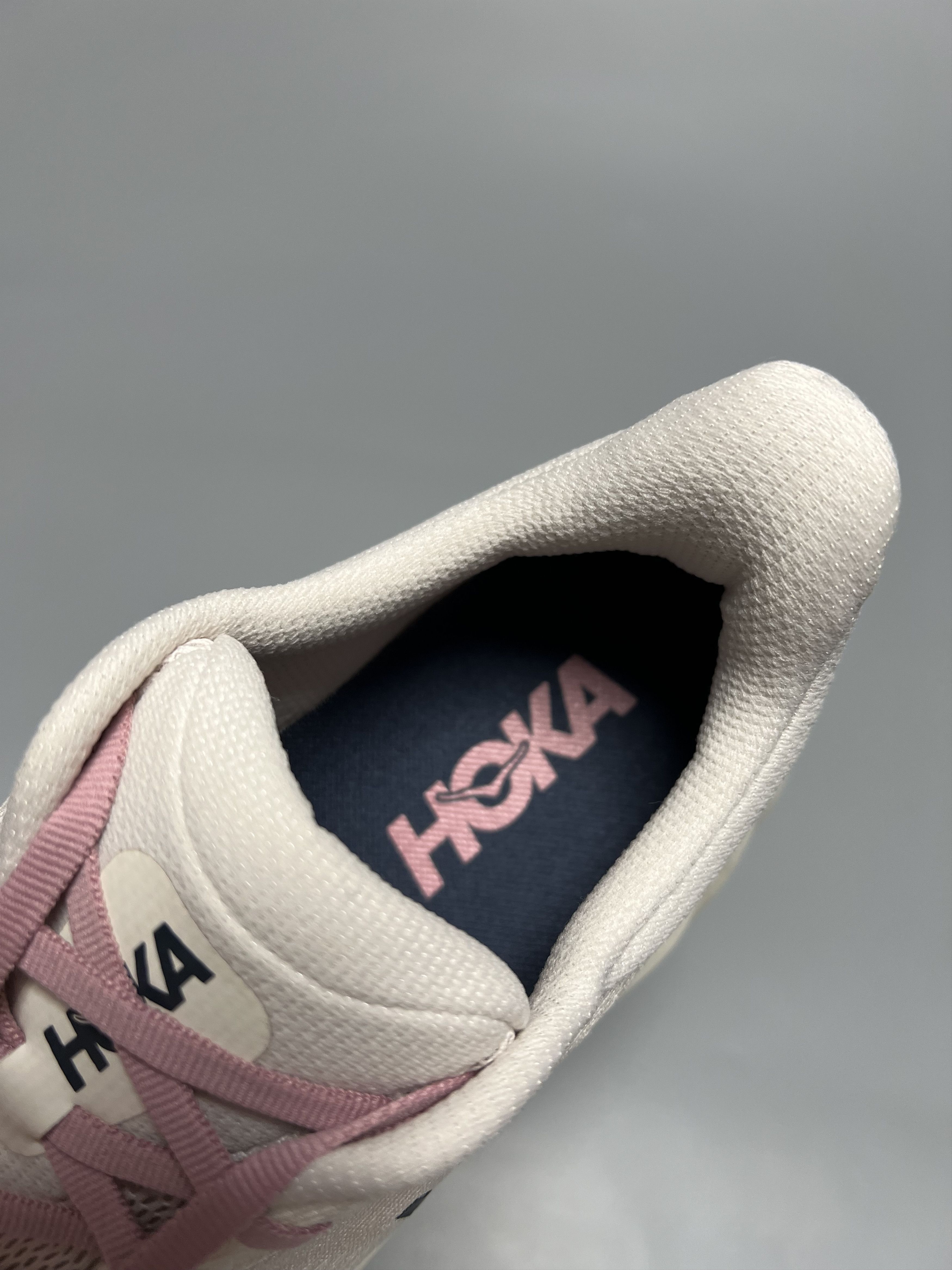 Hoka 8.5D Hoka One One Arahi 8 Wide Running Shoes Walking Gym Size US 8.5 / IT 38.5 - 9 Thumbnail