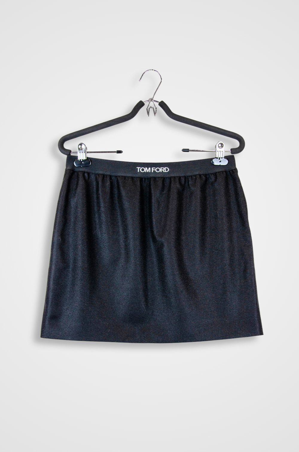 Tom Ford Tom Ford Cashmere Skirt Black Silk Lined Made in Italy IT40 Size 27" / US 4 / IT 40 - 1 Thumbnail