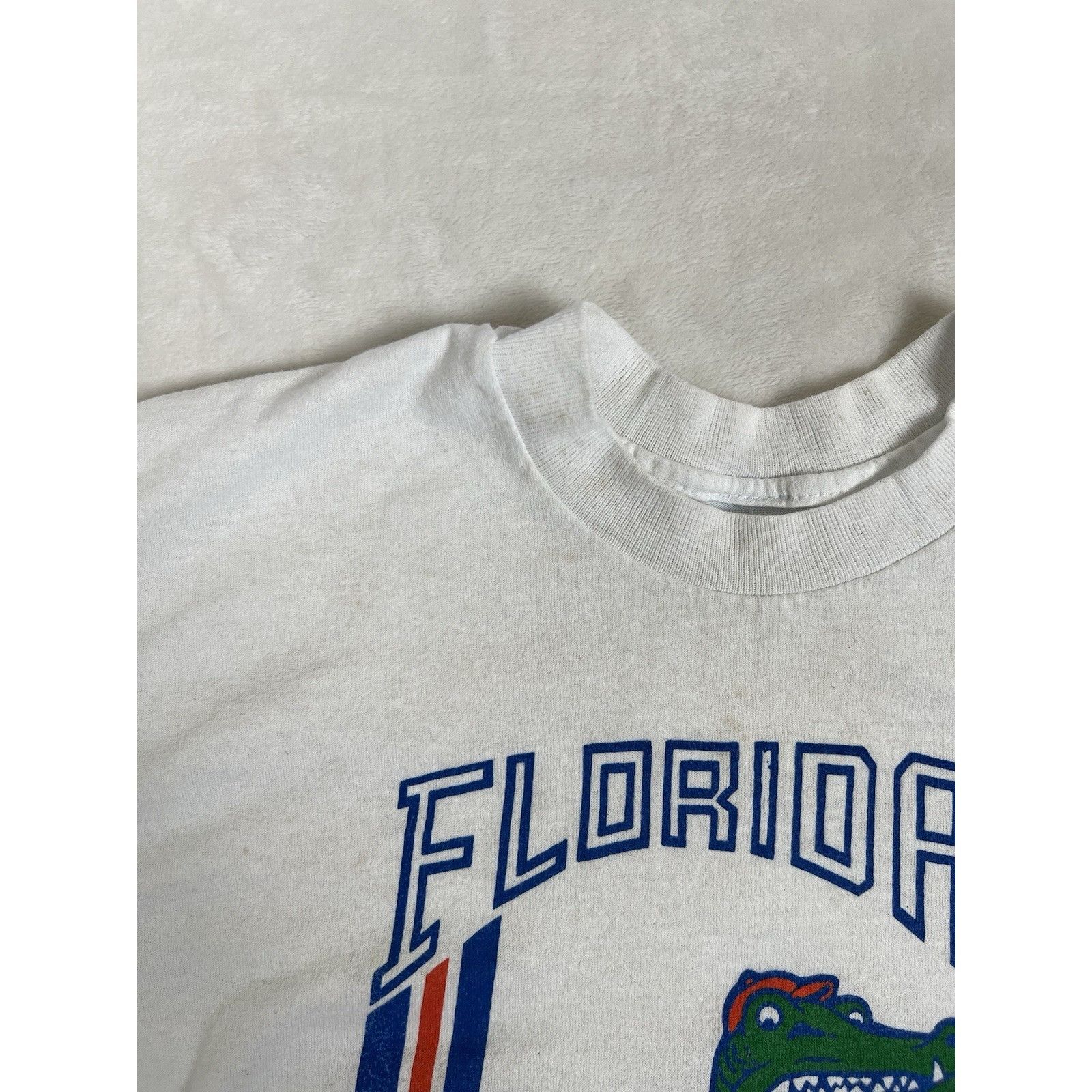 Vintage Vintage Florida Gators T-Shirt Size Small Single Stitch 80s Size US S / EU 44-46 / 1 - 3 Thumbnail