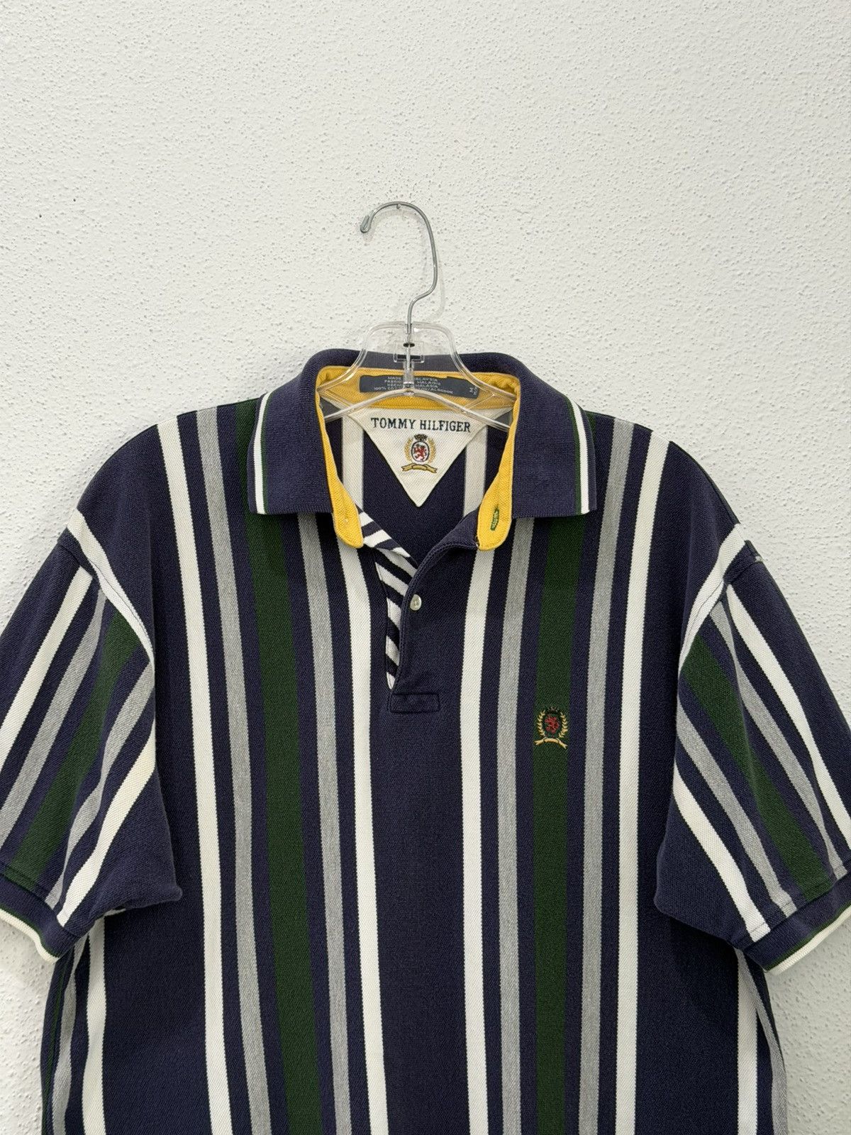 Tommy Hilfiger Vintage 90s Tommy Hilfiger Polo Shirt Mens M Striped Crest Size US M / EU 48-50 / 2 - 2 Thumbnail