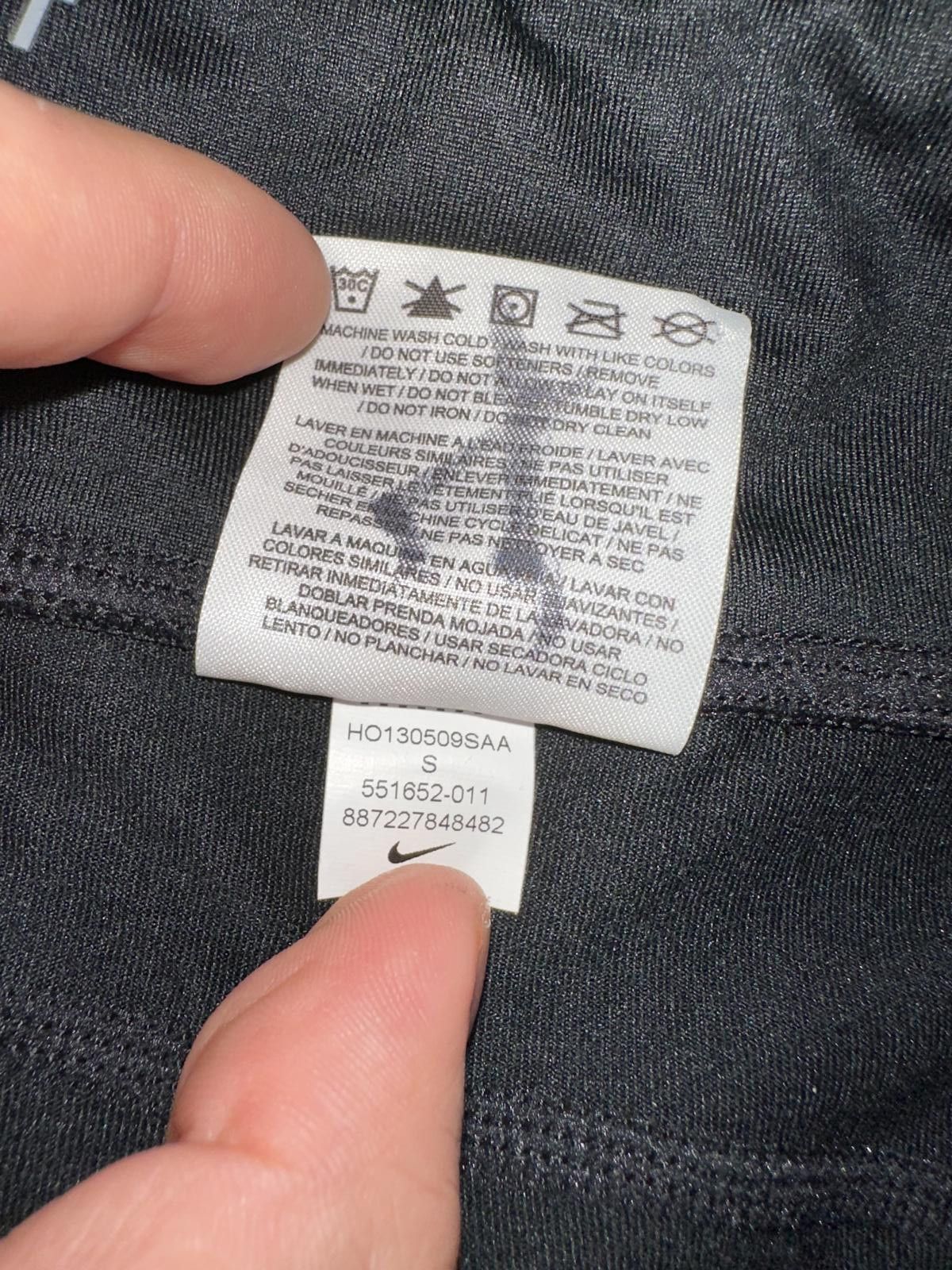 Nike Nike Women’s DRI-FI Tight Running Gym Shorts Size 28" / US 6 / IT 42 - 5 Thumbnail