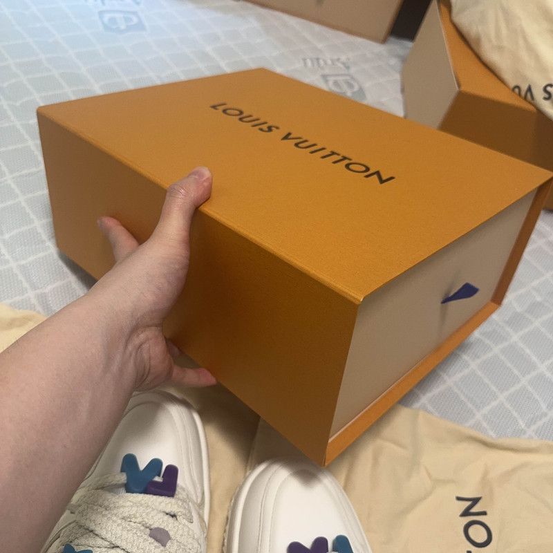 Louis Vuitton Louis Vuitton Trainer Maxi Low-Top Sneakers for Men -2508 Size US 9.5 / EU 42-43 - 6 Thumbnail