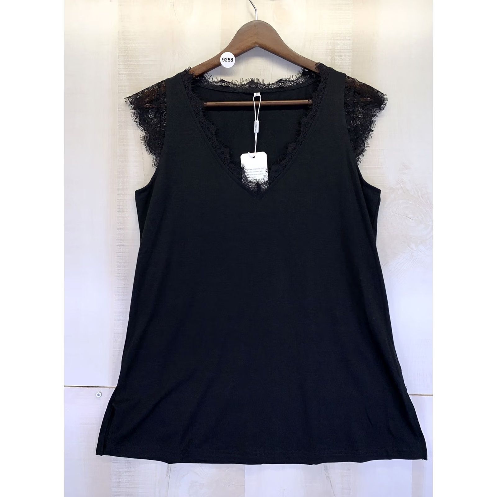 Vintage Xieerduo Womens Black Lace Cap Shoulder V Neck Top Size Small NWT-9258 T-Shirt Size S / US 4 / IT 40 - 2 Thumbnail