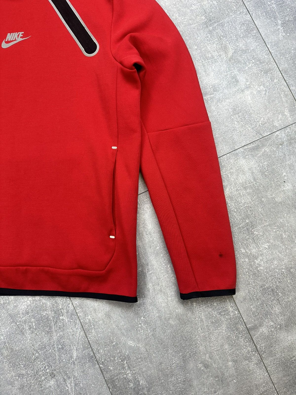 Vintage Nike Tech Fleece Ninja Red Hoodie Size US M / EU 48-50 / 2 - 5 Thumbnail