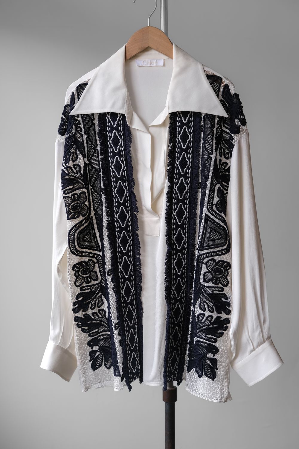 Chloe Chloe Embroidered Lace Open Collar Polo Shirt Size M / US 6-8 / IT 42-44 - 1 Thumbnail