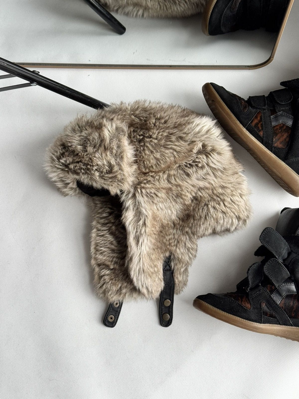 Japanese Brand Vintage fuzzy mohair japanese ushanka hat avant garde Size ONE SIZE - 2 Thumbnail