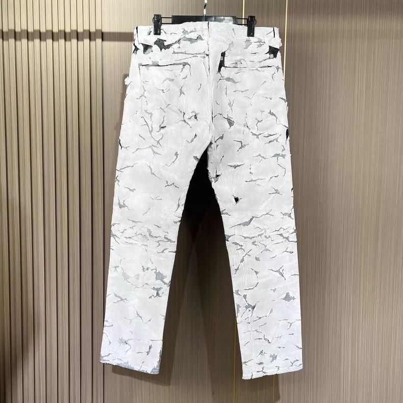 Givenchy Givenchy Size XLPainted Coating Cracked Denim 2506-Nextarro Size US 28 / EU 44 - 2 Thumbnail