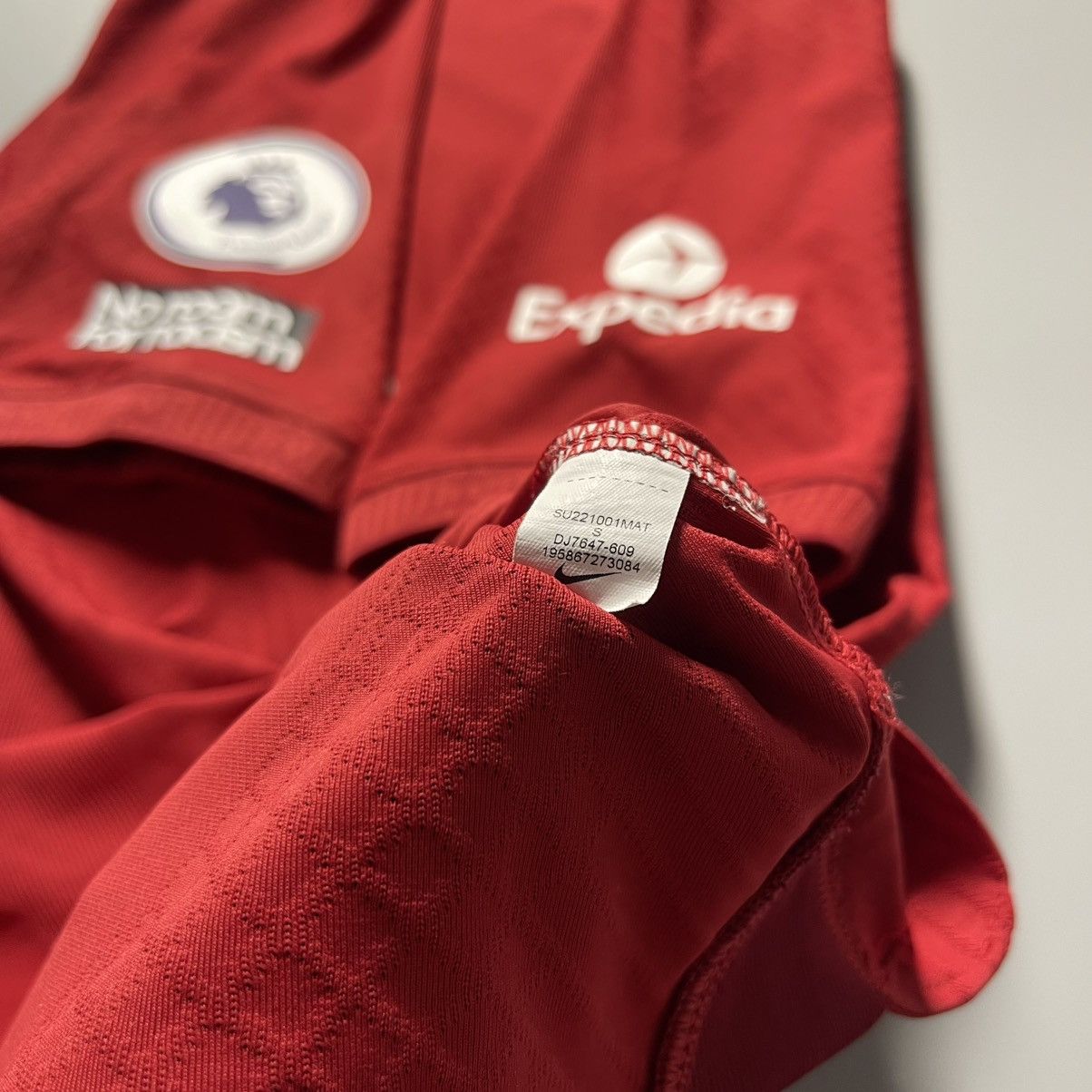Nike × Vintage LIVERPOOL NIKE 2022/2023 FOOTBALL HOME JERSEY #2 GOMEZ Size US S / EU 44-46 / 1 - 15 Thumbnail