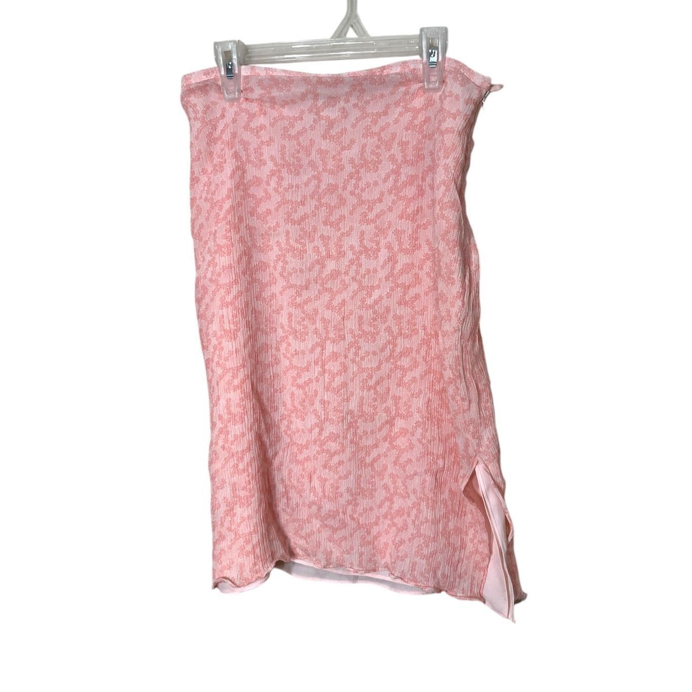 Merona Vintage Merona Y2K Pink 100% Silk Skirt Size Small Size 26" / US 2 / IT 38 - 1 Thumbnail