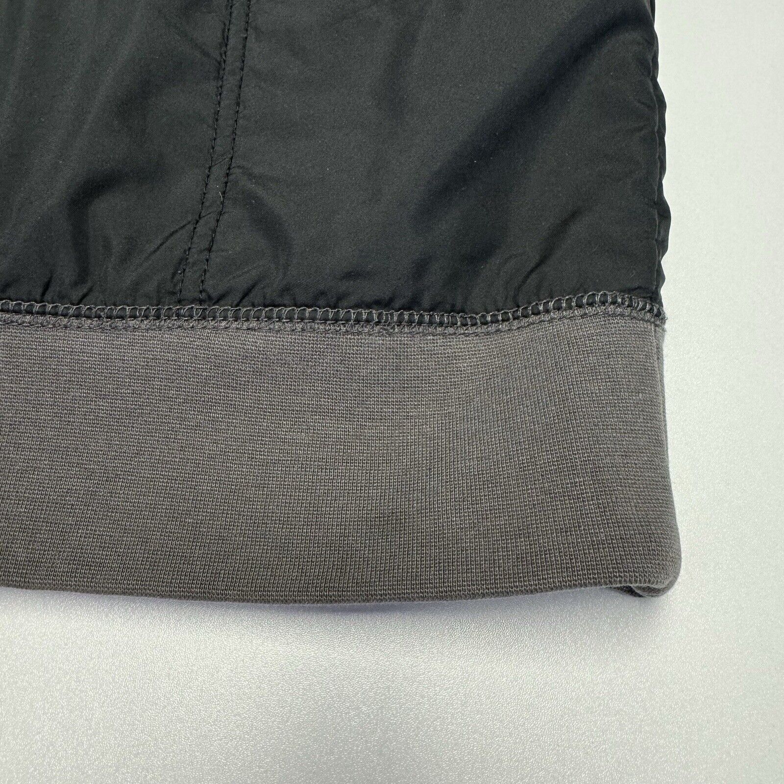 The North Face The North Face Reversible Jacket Hooded Mens Small Black/Gra Size US S / EU 44-46 / 1 - 9 Thumbnail