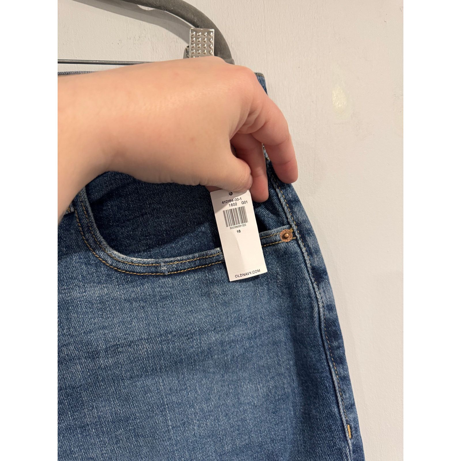 Old Navy NWT Old Navy Extra High Rise Curvy Sky Hi Straight Size 16 Size 32" / US 10 / IT 46 - 3 Thumbnail