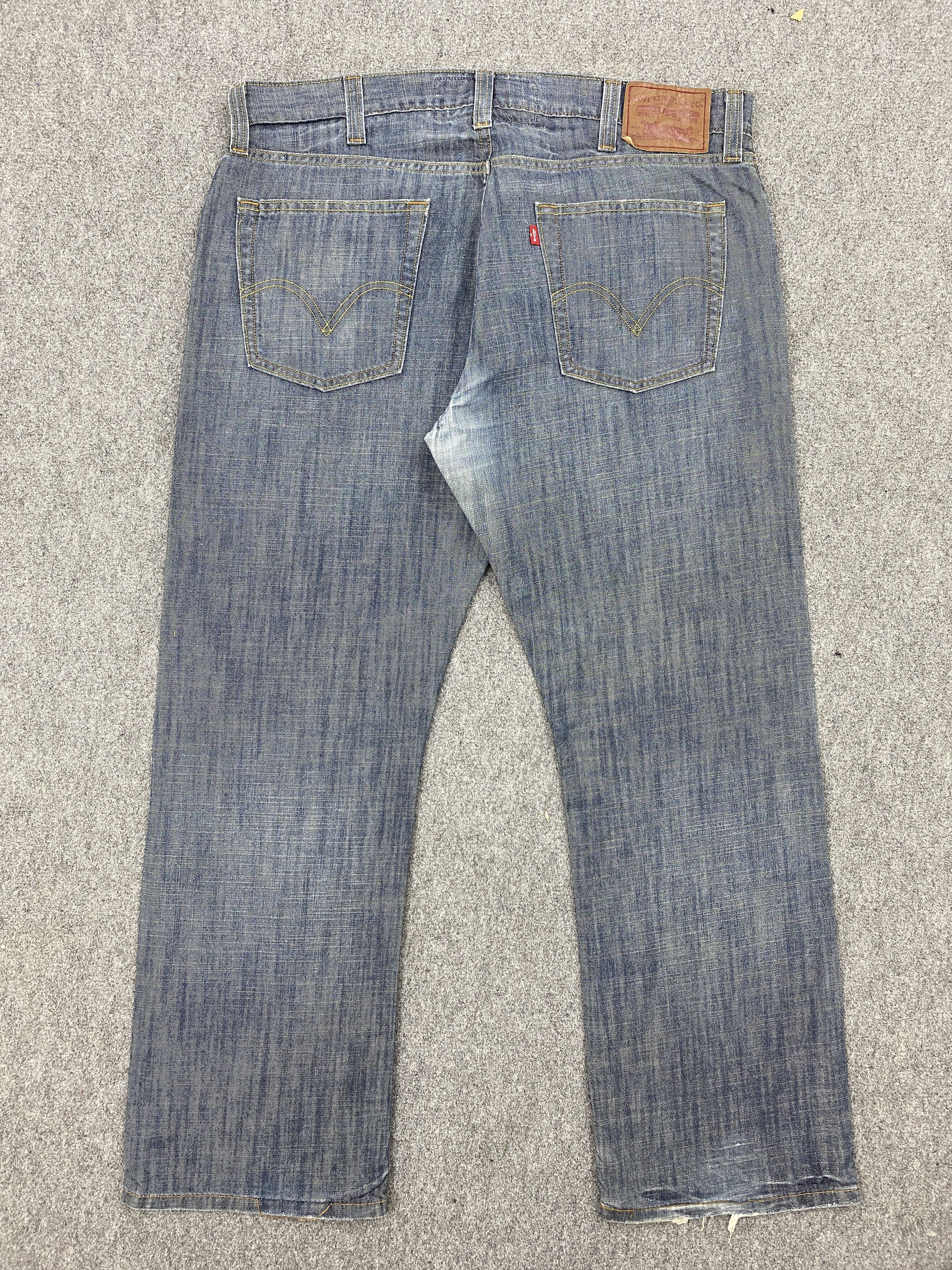 Levi's Vintage Levis 514 Slim Straight Blue Denim Jeans DP2343 Size US 37 - 3 Thumbnail