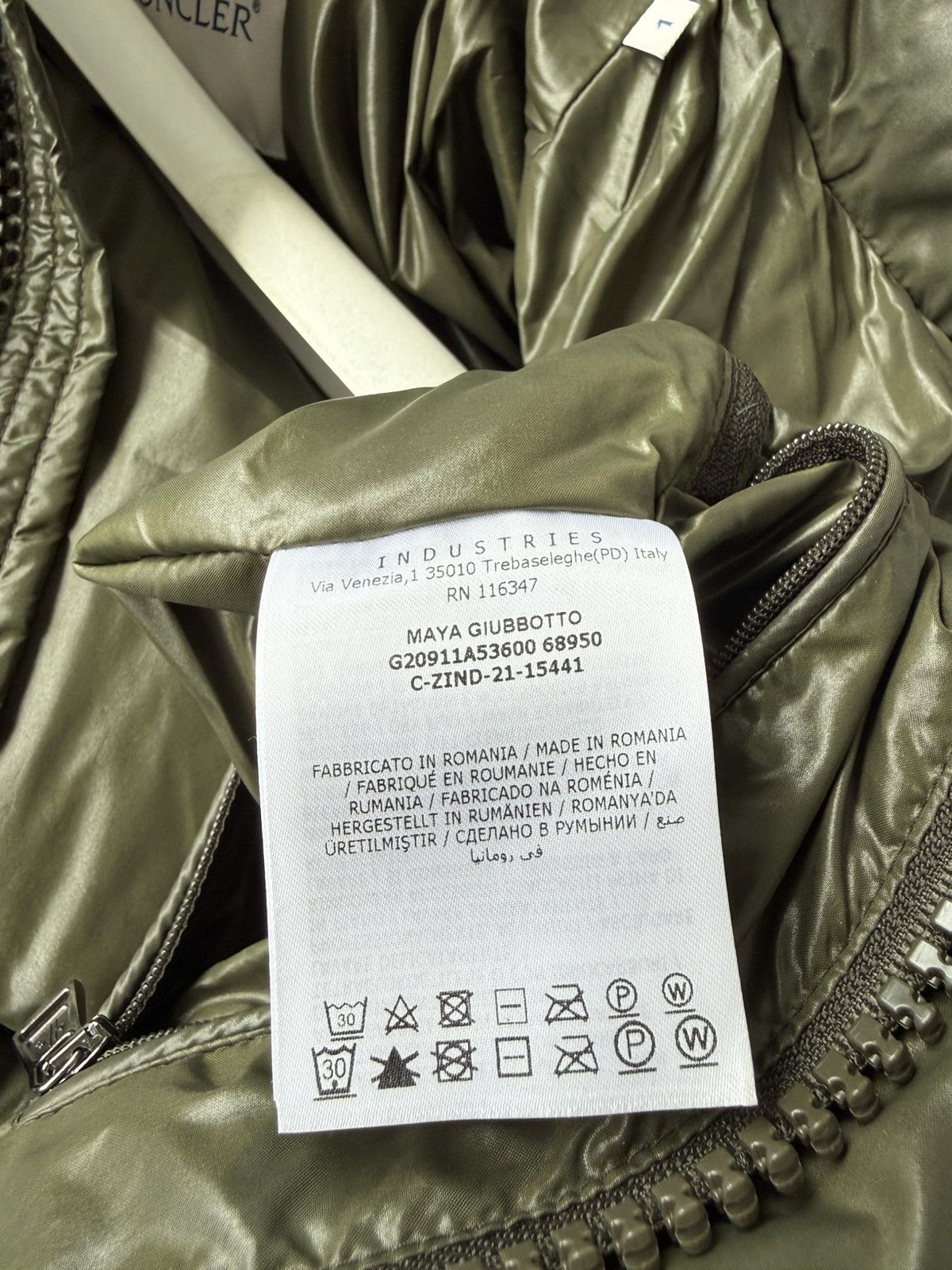 Moncler Moncler Maya Hooded Short Down Jacket Olive Green Size US S / EU 44-46 / 1 - 6 Thumbnail
