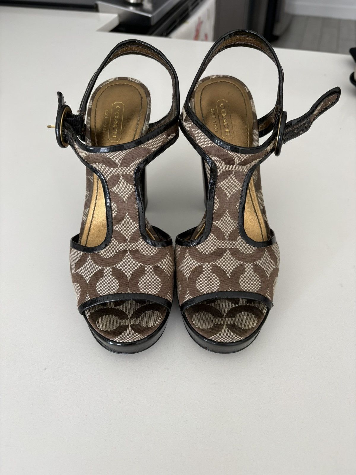 Coach Gold and brown coach heels Size US 7 / IT 37 - 1 Thumbnail
