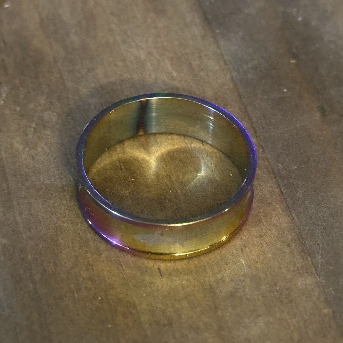 Other Men’s iridescent rainbow shark ring Size ONE SIZE - 5 Thumbnail