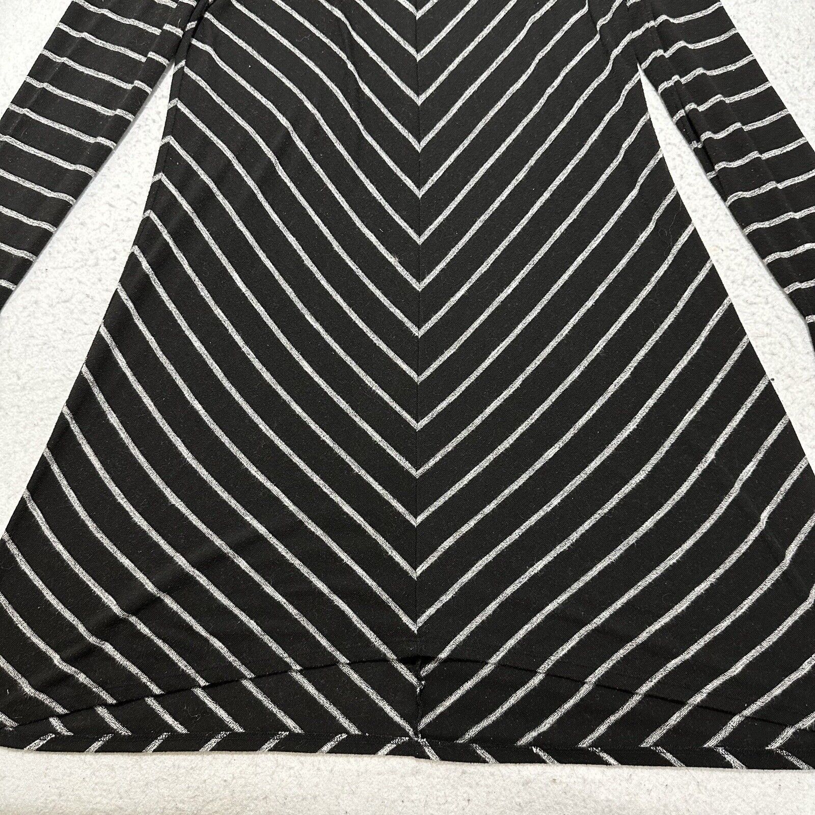 Other a.n.a. XL Cold Shoulder A-Line Striped Dress Black Gray Size XL / US 12-14 / IT 48-50 - 7 Thumbnail