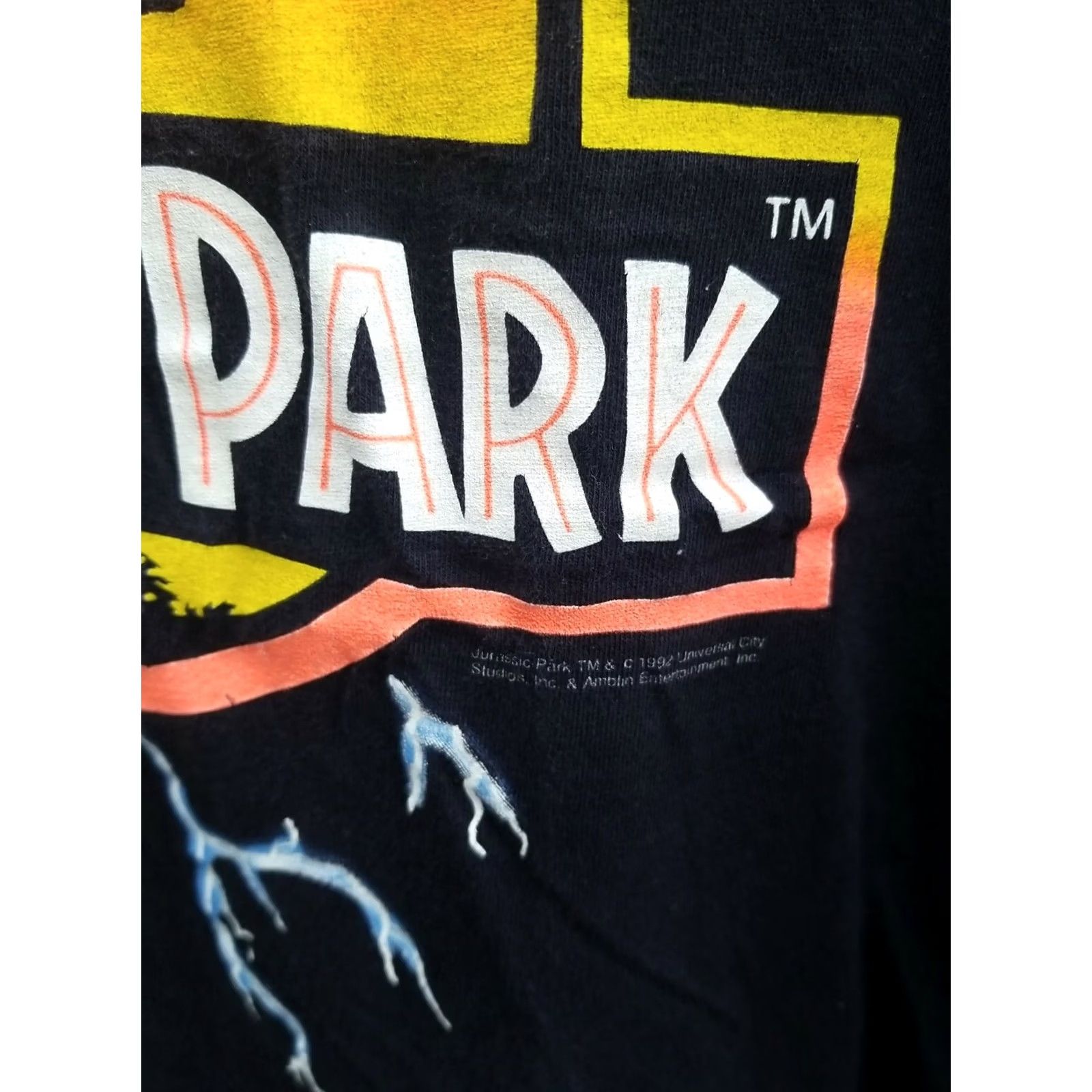 Vintage VINTAGE Jurassic Park lightning T-shirt 1992 Mens Adult Large Black Shirt 80s 90s Storm Kanye Size US L / EU 52-54 / 3 - 3 Thumbnail