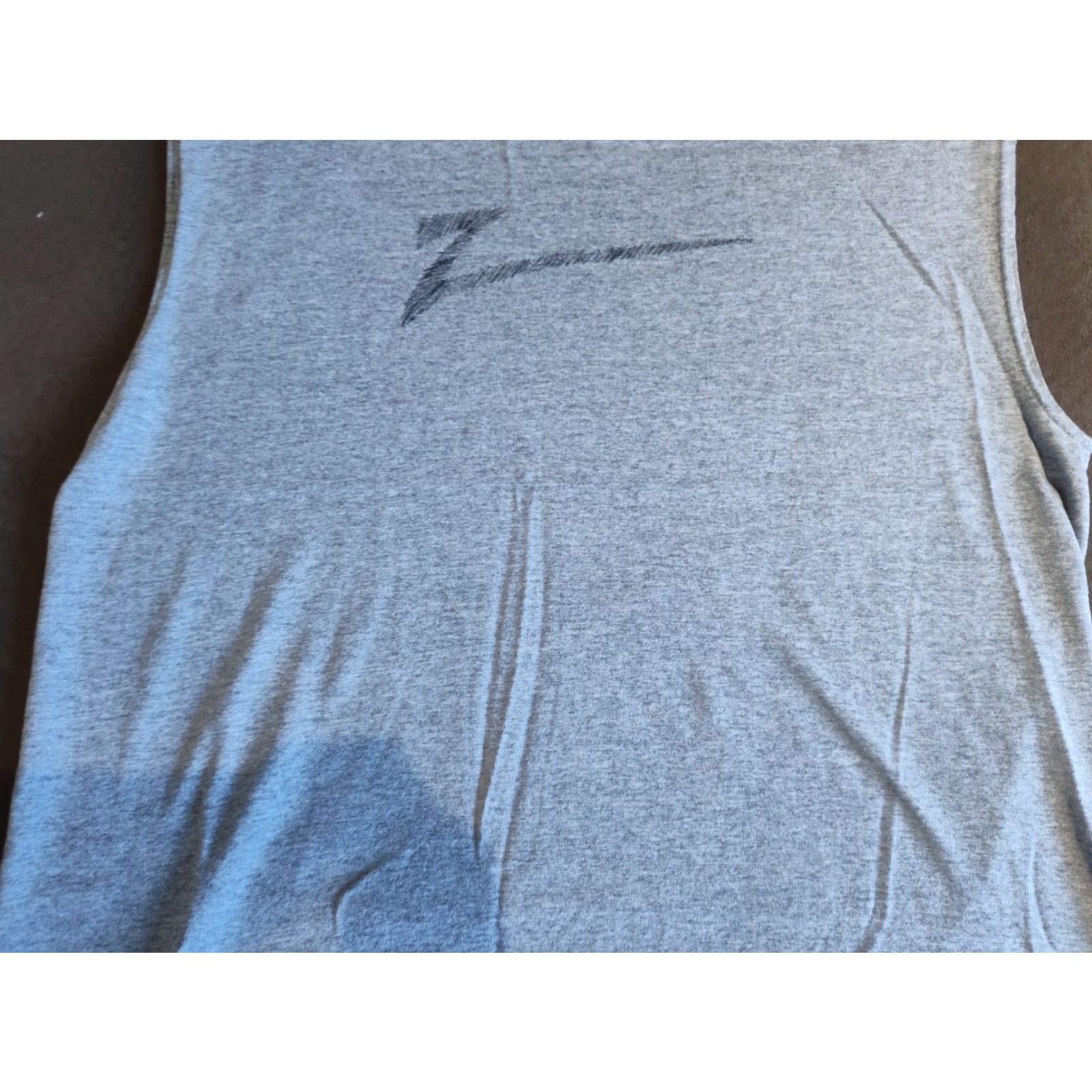 Vintage VINTAGE American Vintage Zubaz T-Shirt Category: T-Shirt Adult L Gray 90s Logo Mens Size US L / EU 52-54 / 3 - 4 Thumbnail
