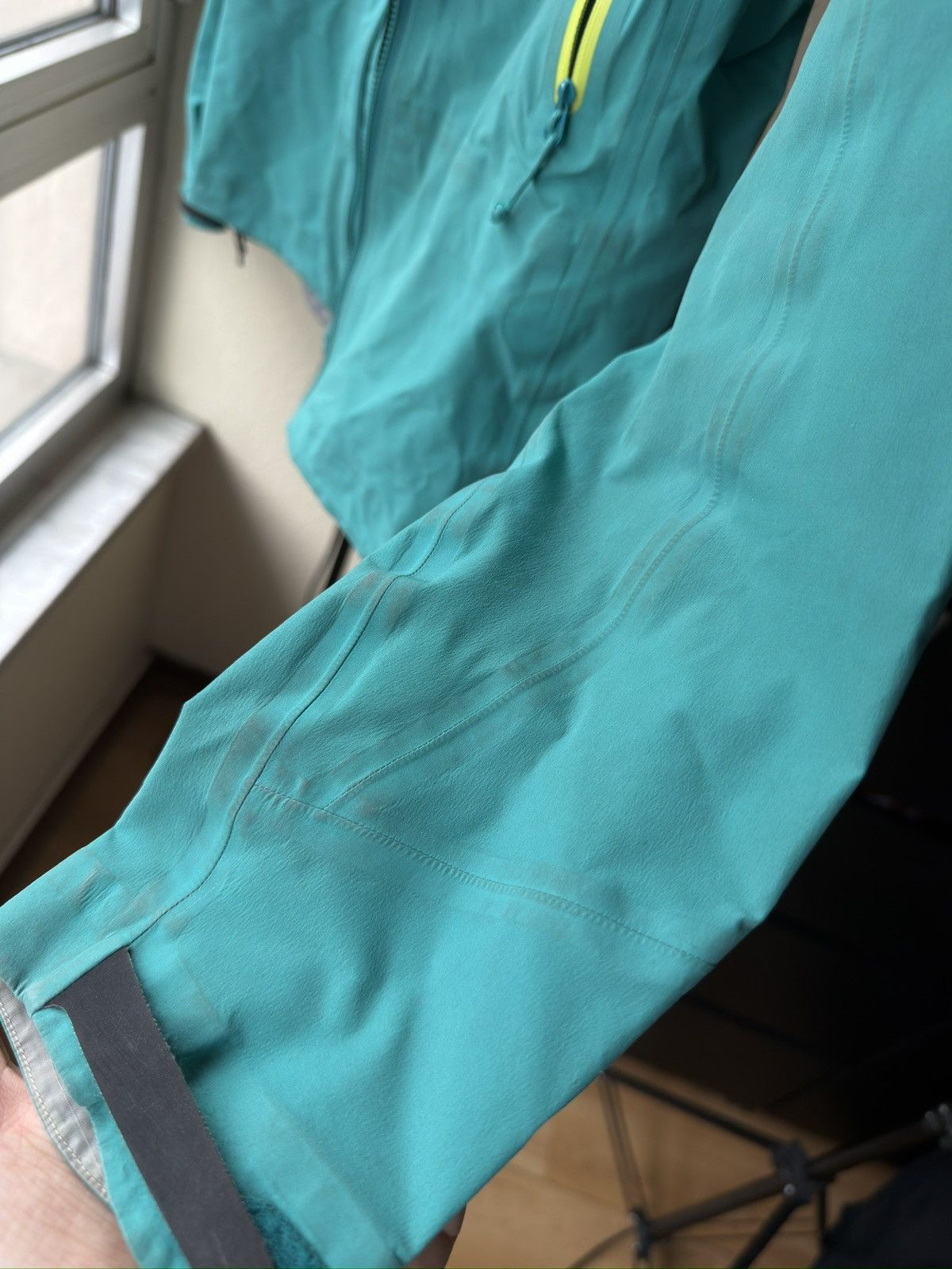 Arc'teryx Arcteryx gore tex jacket outdoor Size S / US 4 / IT 40 - 18 Thumbnail