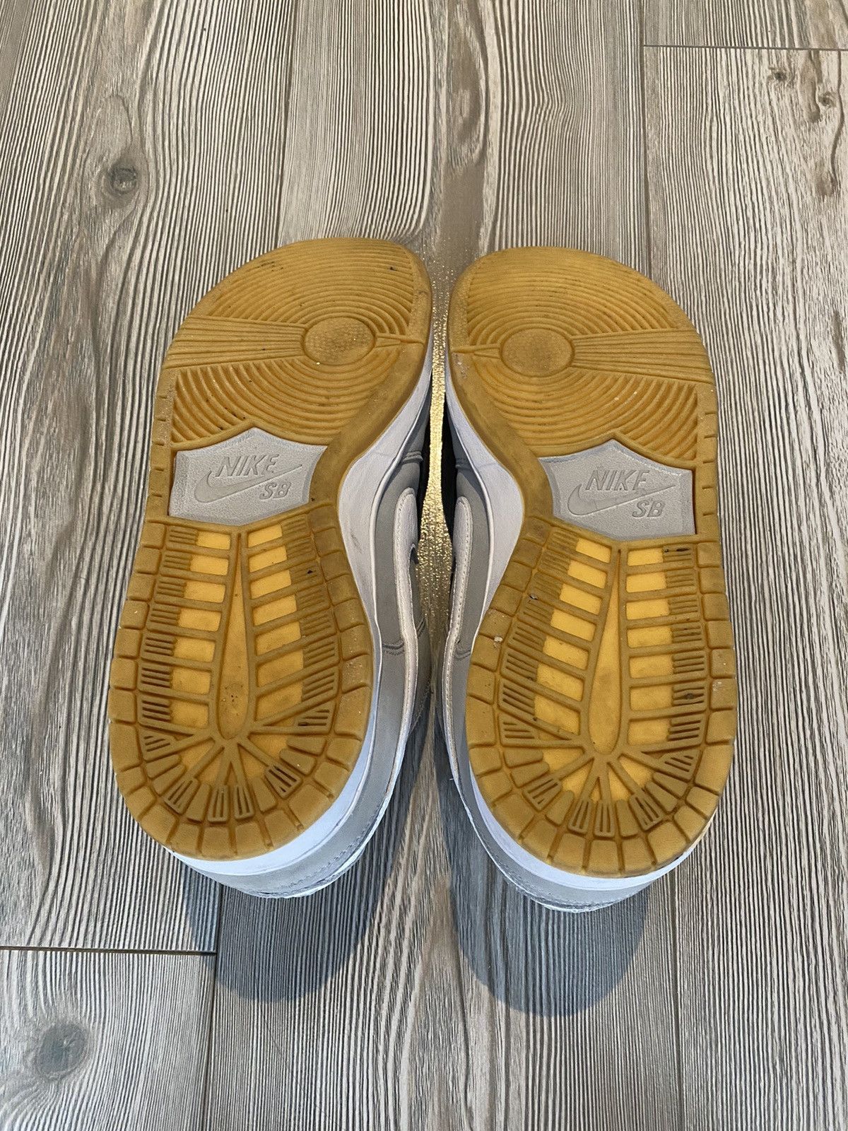 Nike Dunk Low SB Size US 11 / EU 44 - 3 Thumbnail
