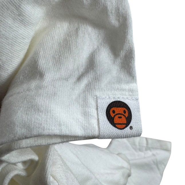 Bape BAPE Kaws Milo white TEE Size US XL / EU 56 / 4 - 2 Thumbnail